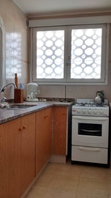 DEPARTAMENTO DE 3 AMBIENTES EN EXCELENTE ESTADO Y ZONA. - 5