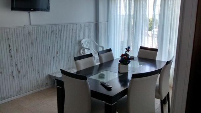 DEPARTAMENTO DE 3 AMBIENTES EN EXCELENTE ESTADO Y ZONA. - 12