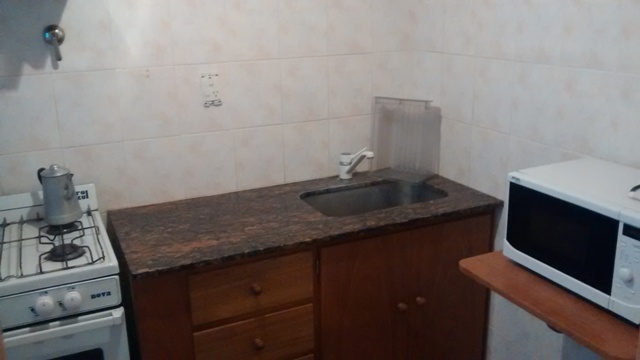 DEPARTAMENTO DE 2 AMBIENTES CON DEPENDENCIA A METROS DE LA PLAYA Y EL CENTRO. - 5