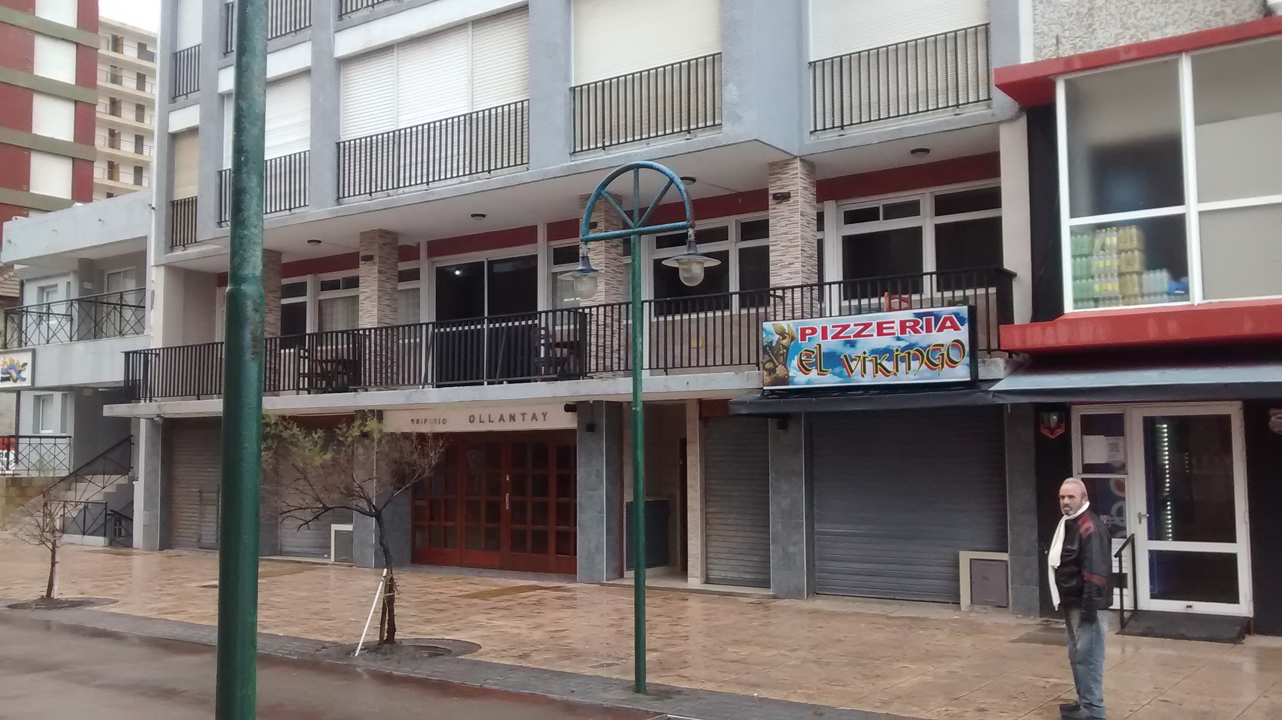 Se vende fondo de comercio en excelente ubicación. - 1
