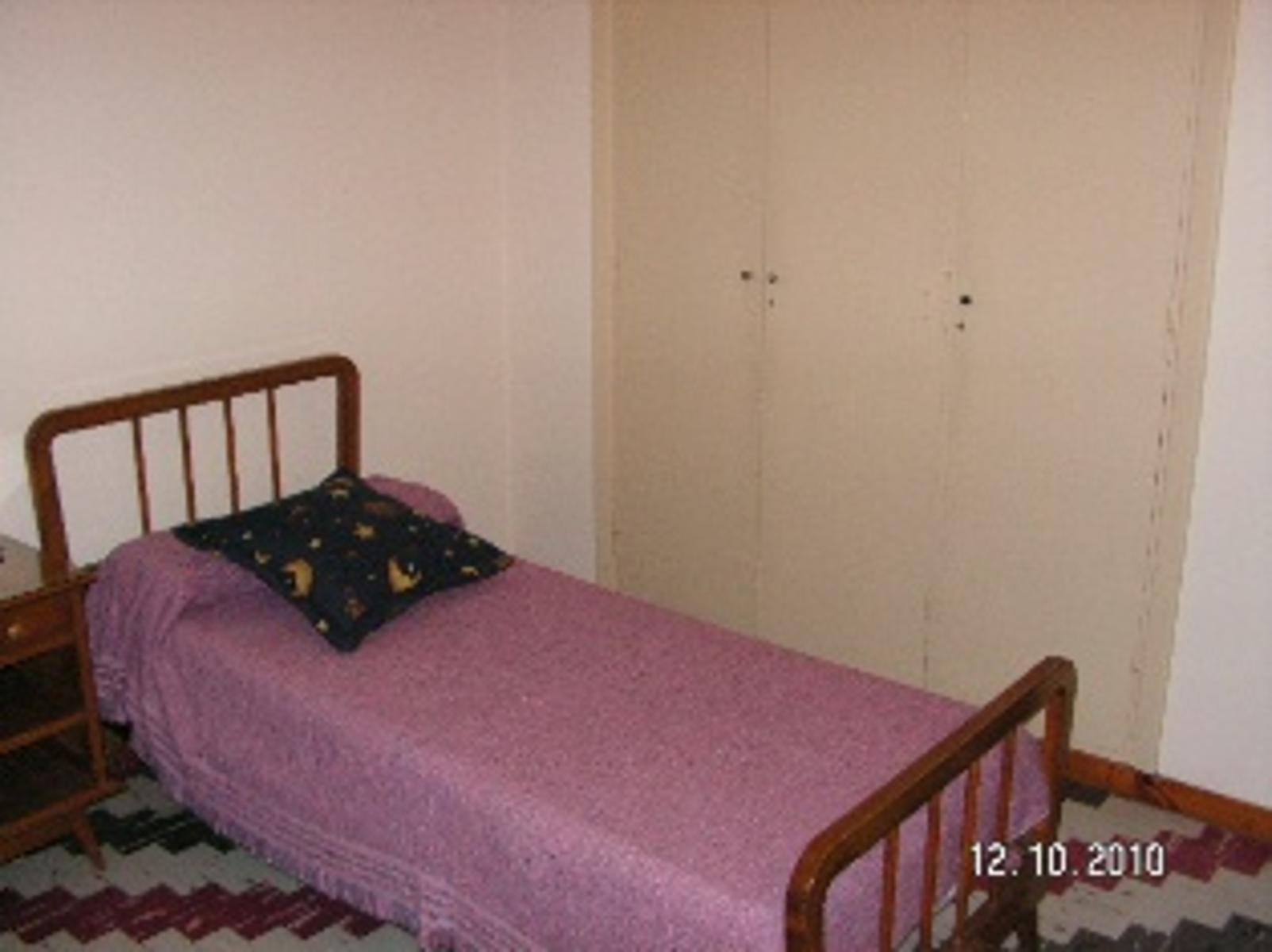 AMPLIO CHALET EN VENTA. - 1
