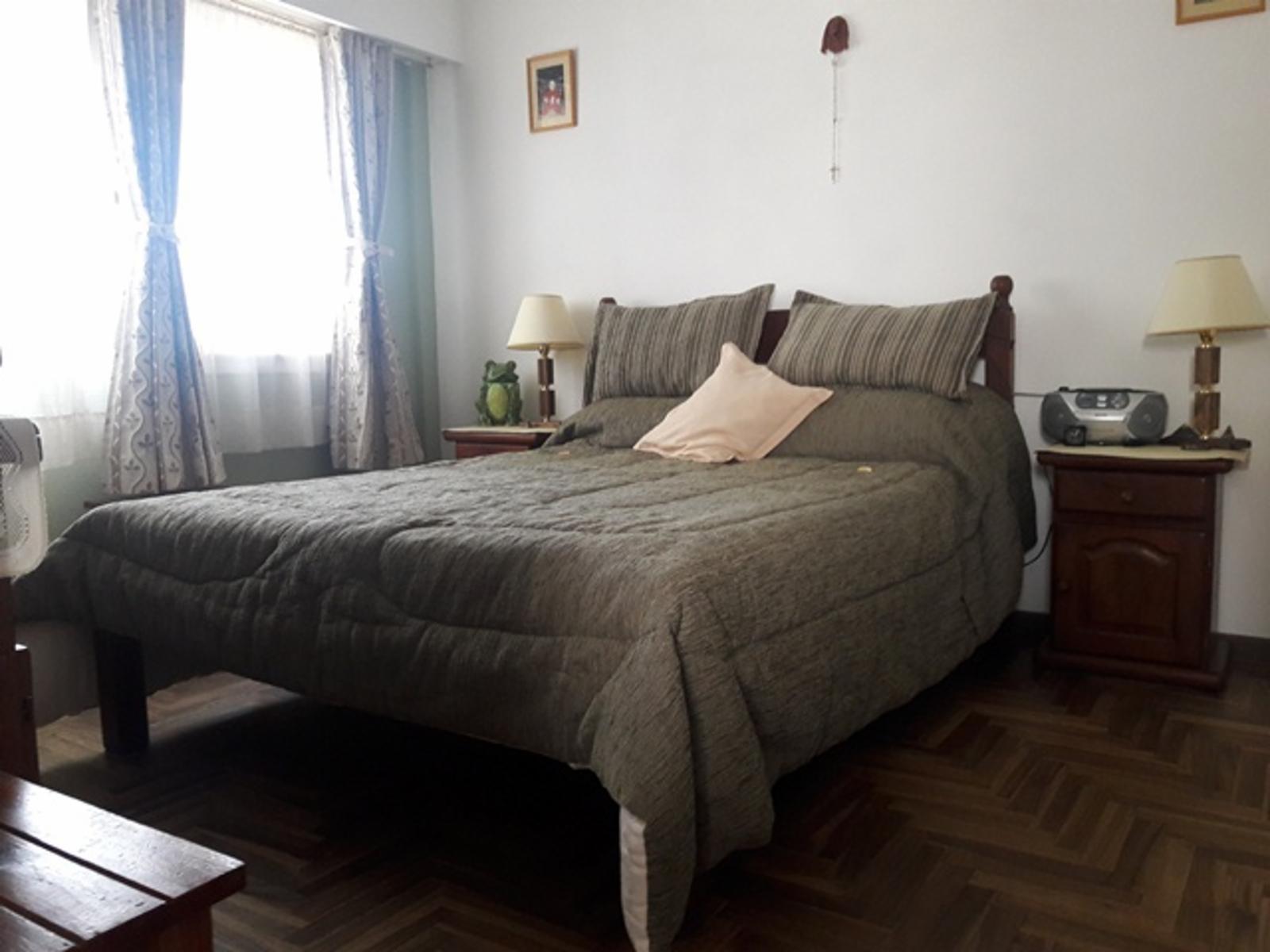 EXCELENTE DEPARTAMENTO DE 2 AMBIENTES EN EL CENTRO DE LA CIUDAD DE MIRAMAR!!! — foto 7