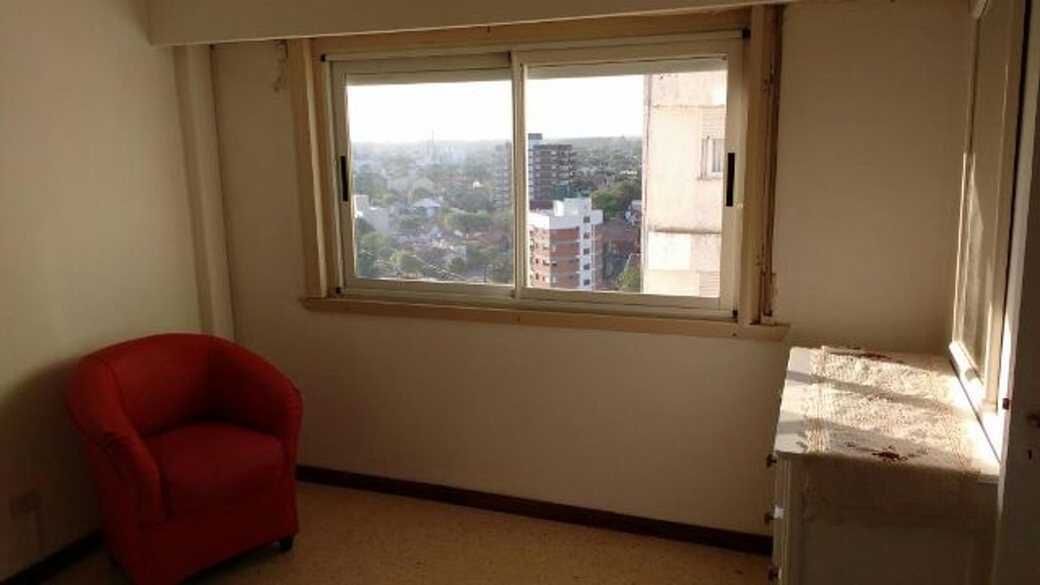DEPARTAMENTO DE 2 AMBIENTES. EXCELENTE VISTA AL MAR Y UBICACION. — foto 9