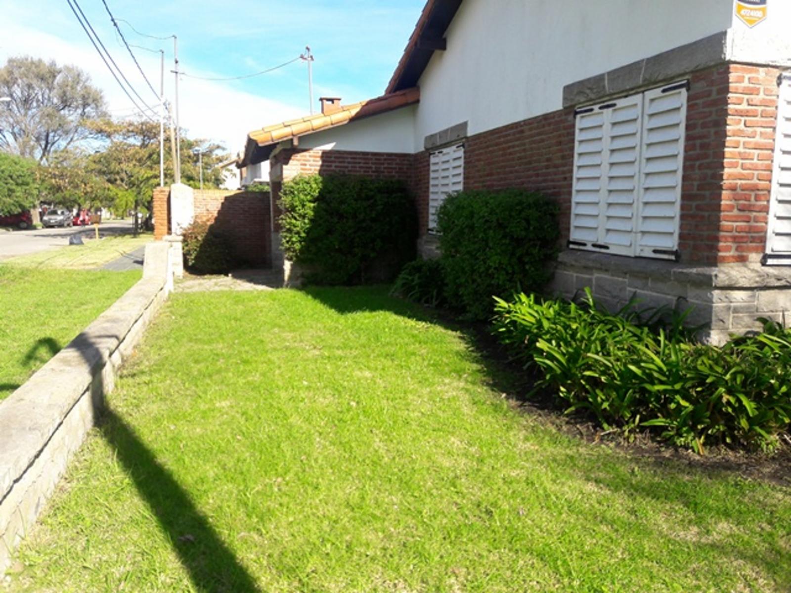 EXCELENTE CHALET EN VENTA MUY BIEN UBICADO EN LA CIUDAD DE MIRAMAR - 5