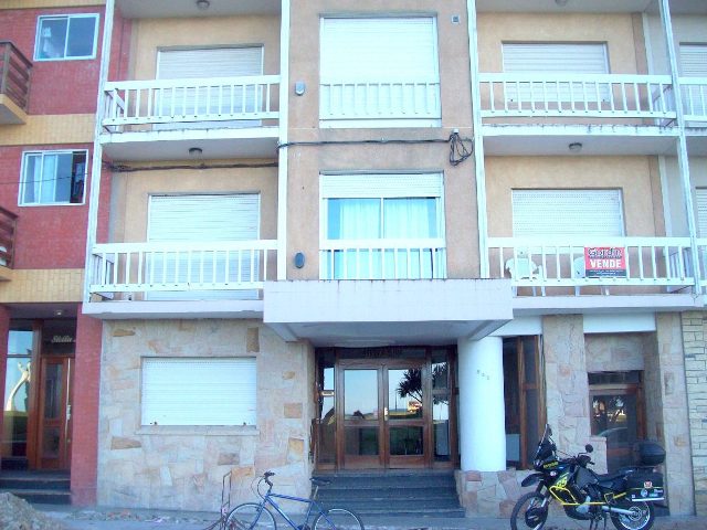 MUY LINDO DEPARTAMENTO DE 2 AMBIENTES SOBRE COSTANERA - 4