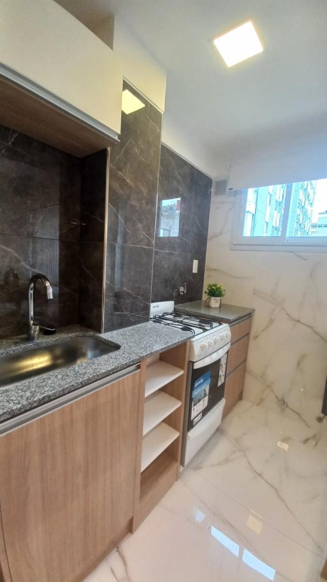 OPORTUNIDAD - DEPTO. EN VENTA 2 AMBIENTES - ZONA CENTRO — foto 2