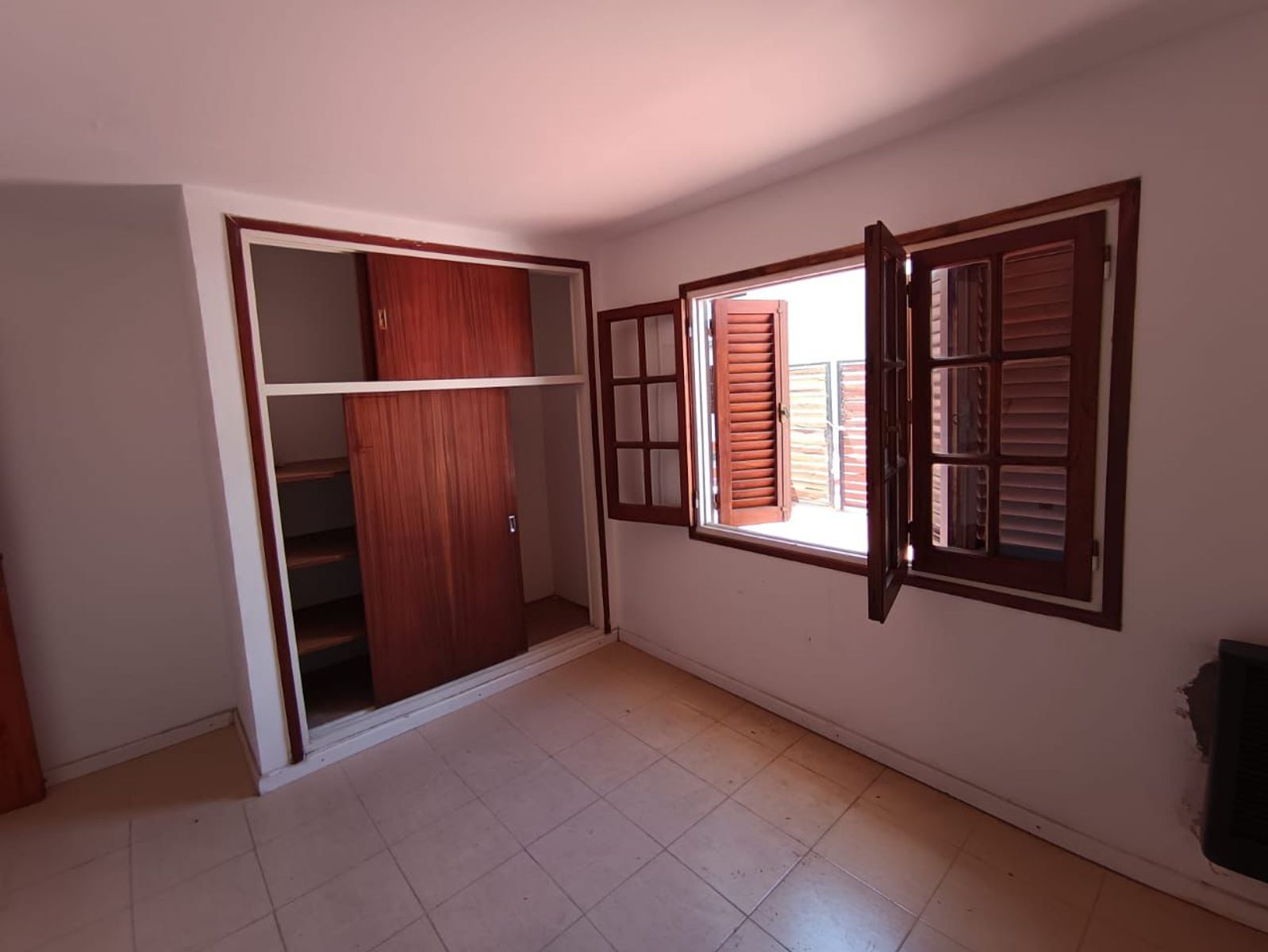 EN VENTA.- PH 3 ambientes - ZONA: Don Bosco 2900- 80m² * todos los servicios. — foto 5