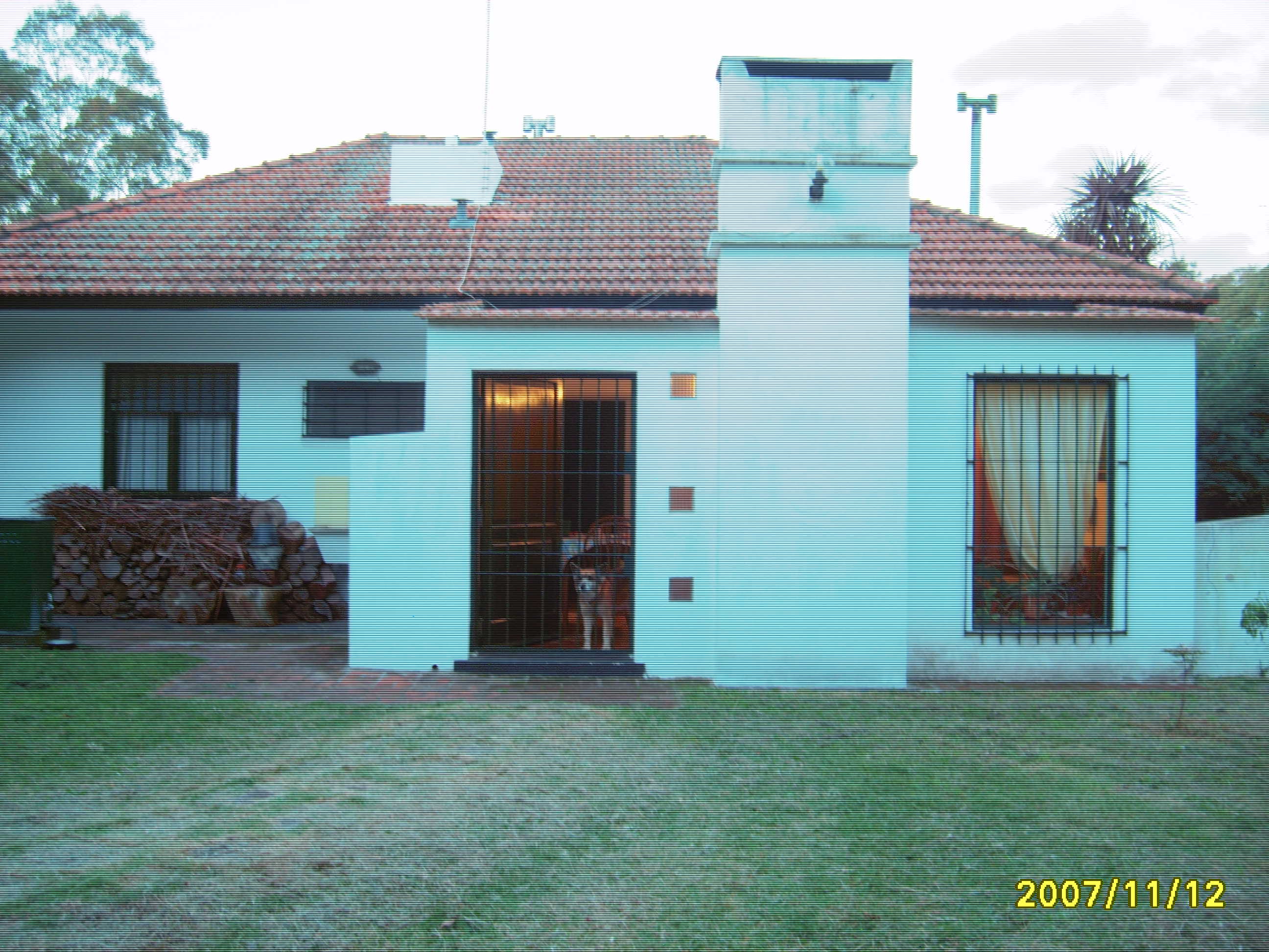 VTA CASA CON LOTE LINDERO