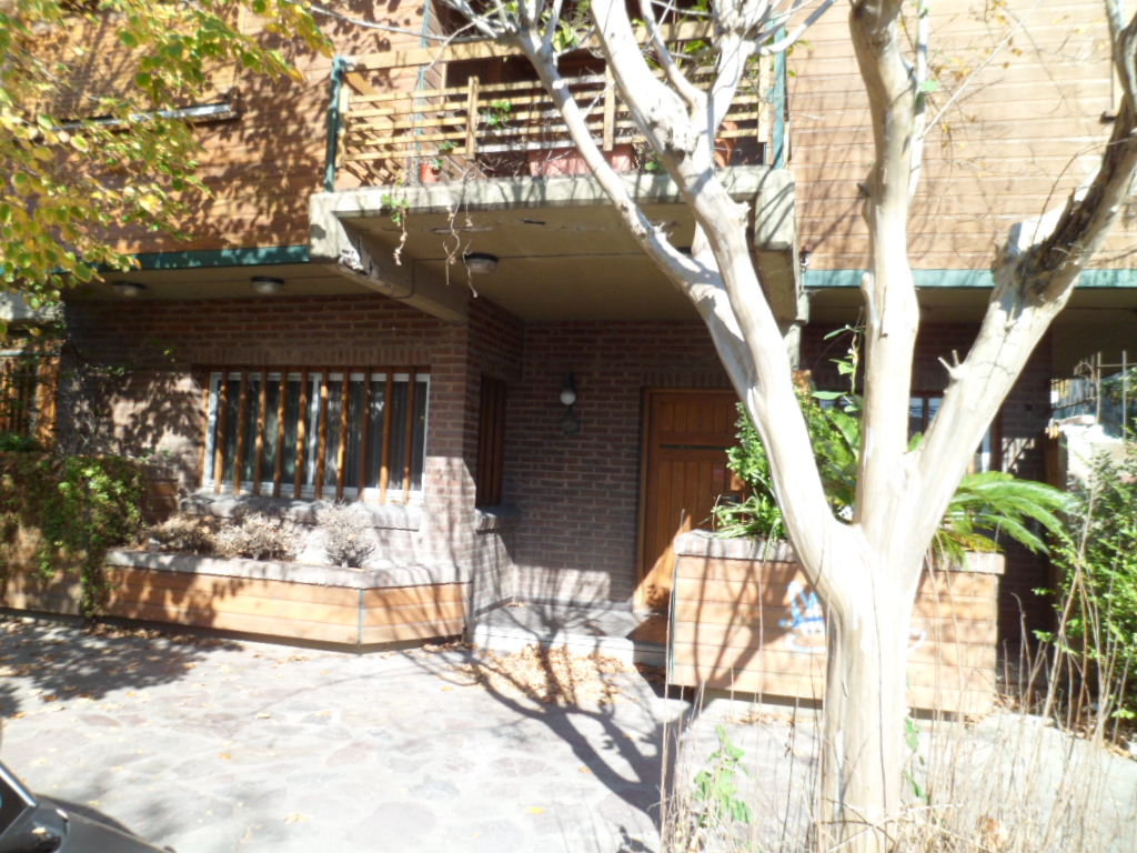 VENTA IMPORTANTE CHALET EN LA PERLA — foto 8