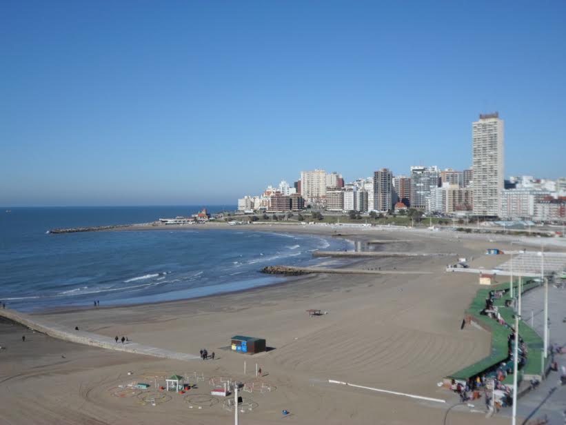 VENTA 2 AMBIENTES A ESTRENAR VISTA PLENA AL MAR — foto 7