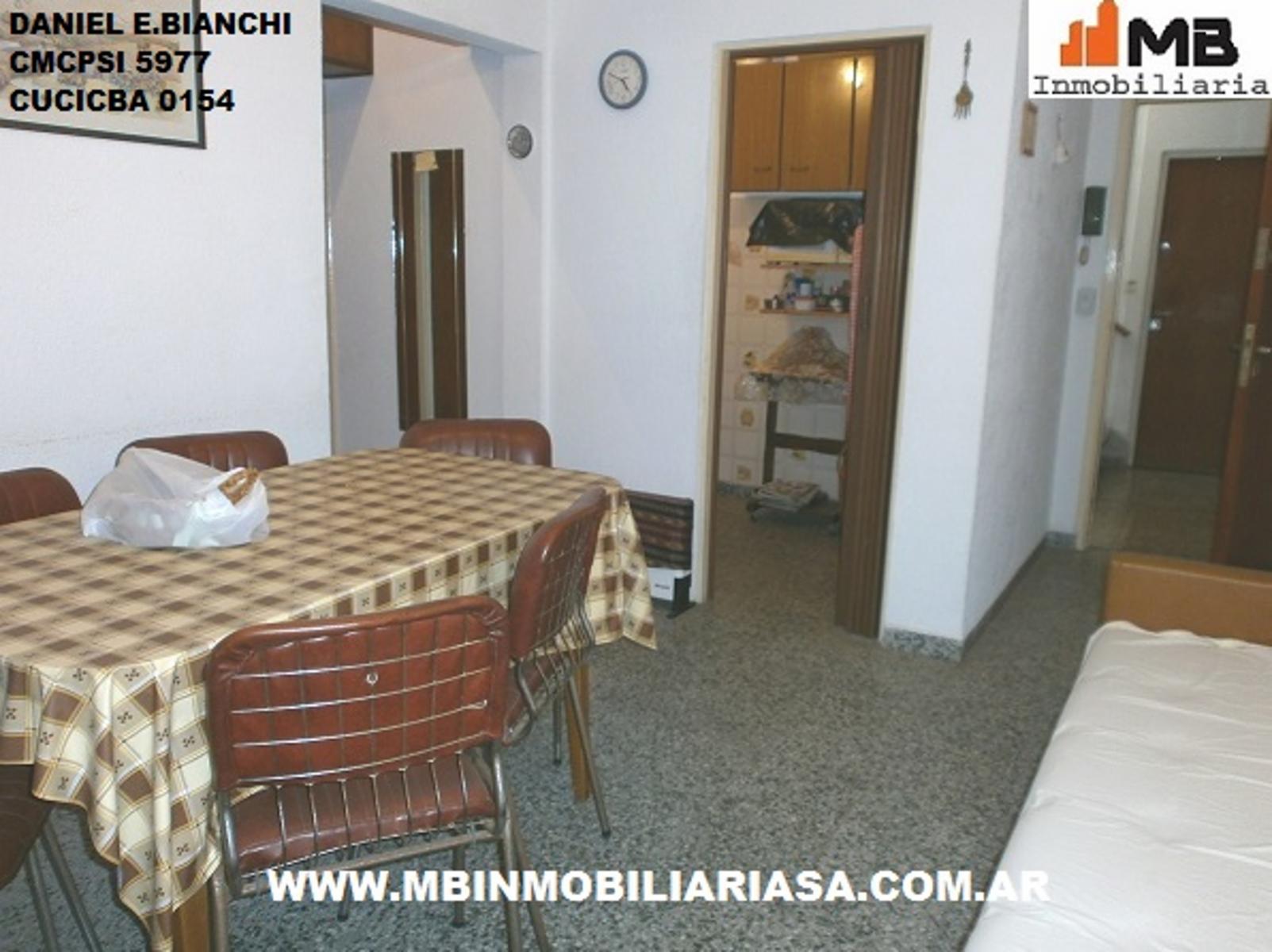 Mar de Ajo Venta Departamento Venta Departamento 2 ambientes contrafrente. — foto 2