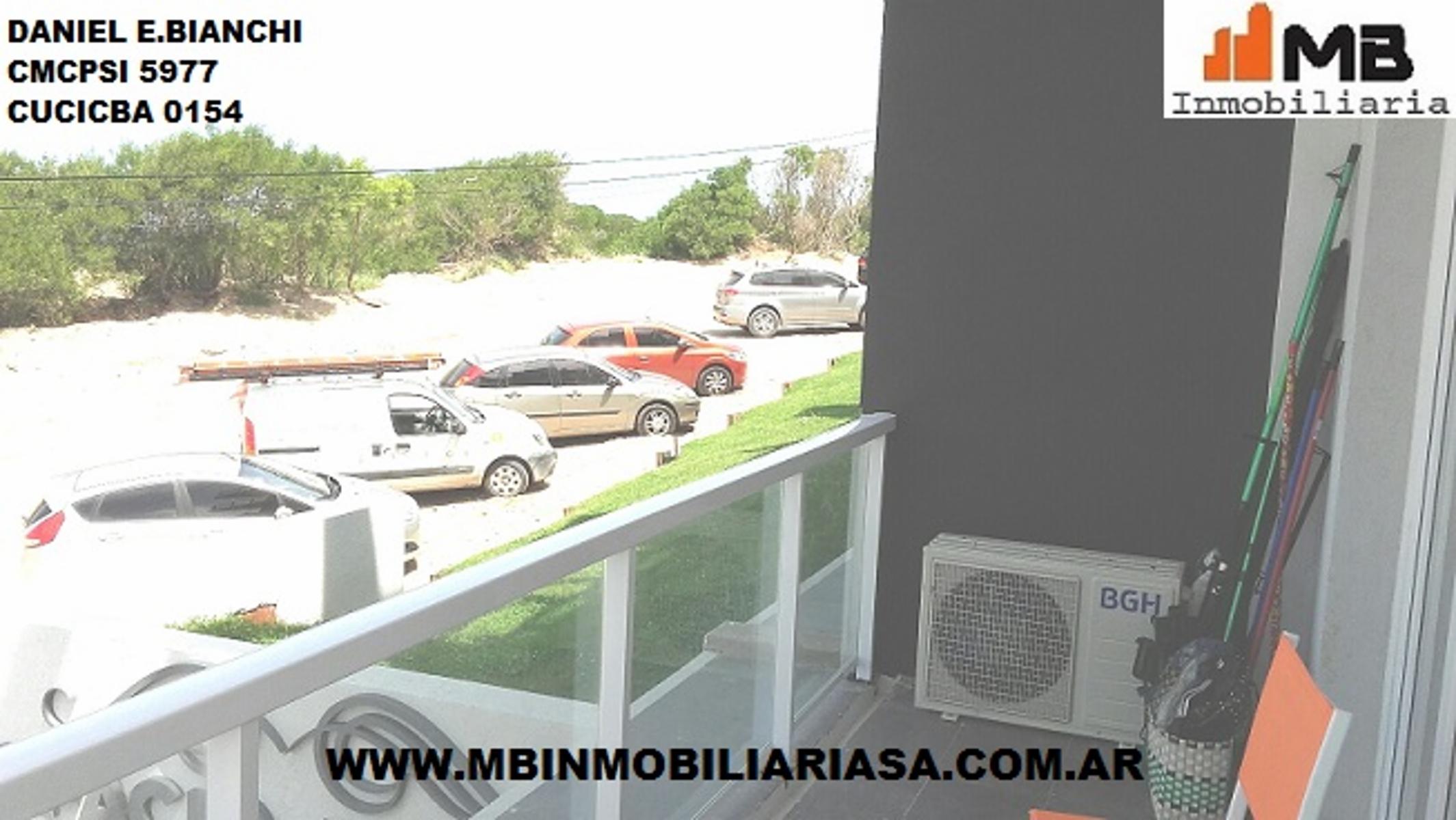 Villa Gesell venta 3 amb.c/balcón y cochera frente al mar en Medanos del Sur 1°P. — foto 11