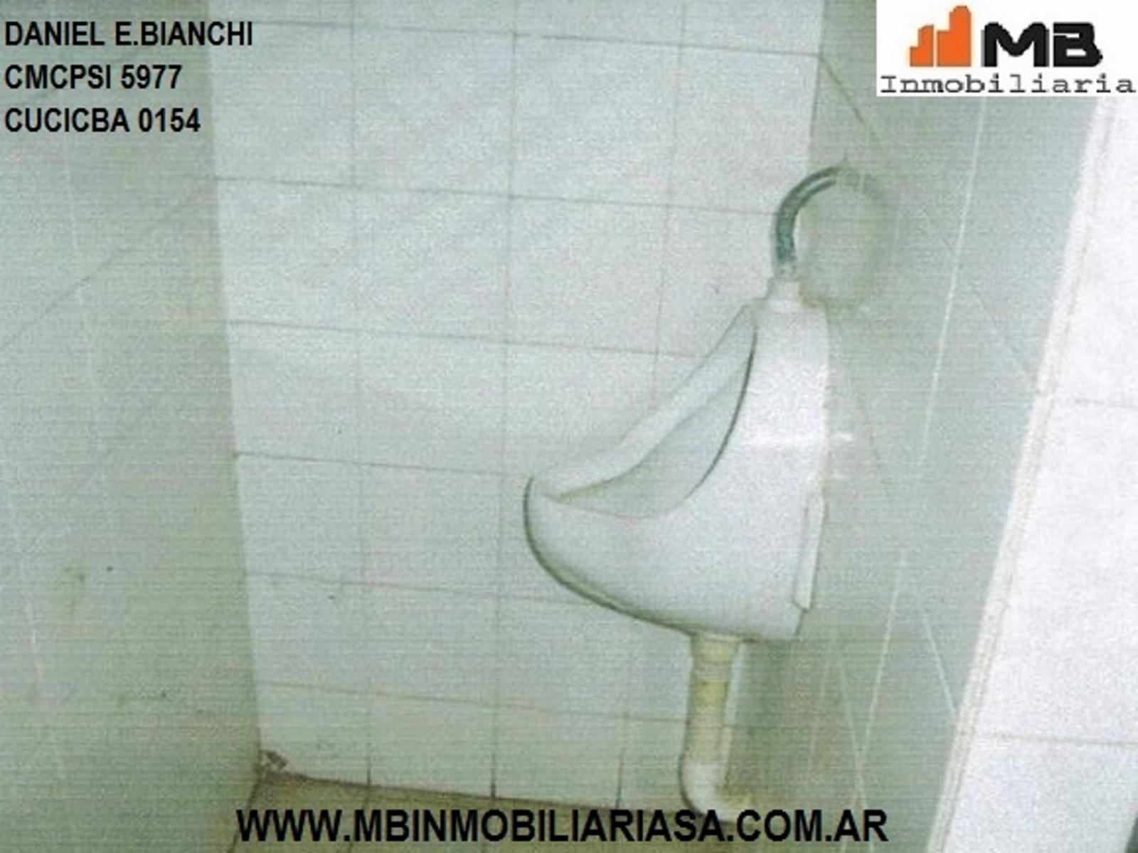 Gonzalez Catan Venta Galpon 750 m2 . — foto 14