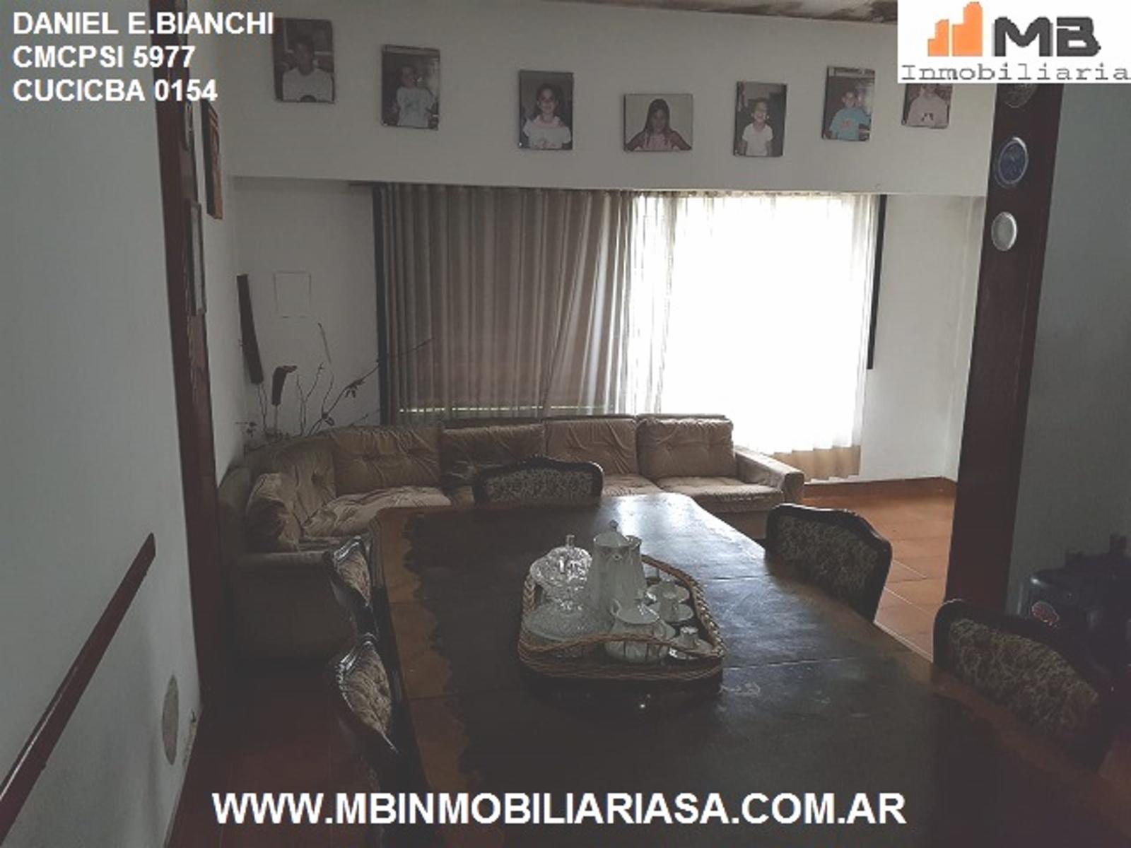 VENTA CASA EN MORENO 4 AMBIENTES CON COCHERA. DARDO ROCHA 2300 MORENO. — foto 2