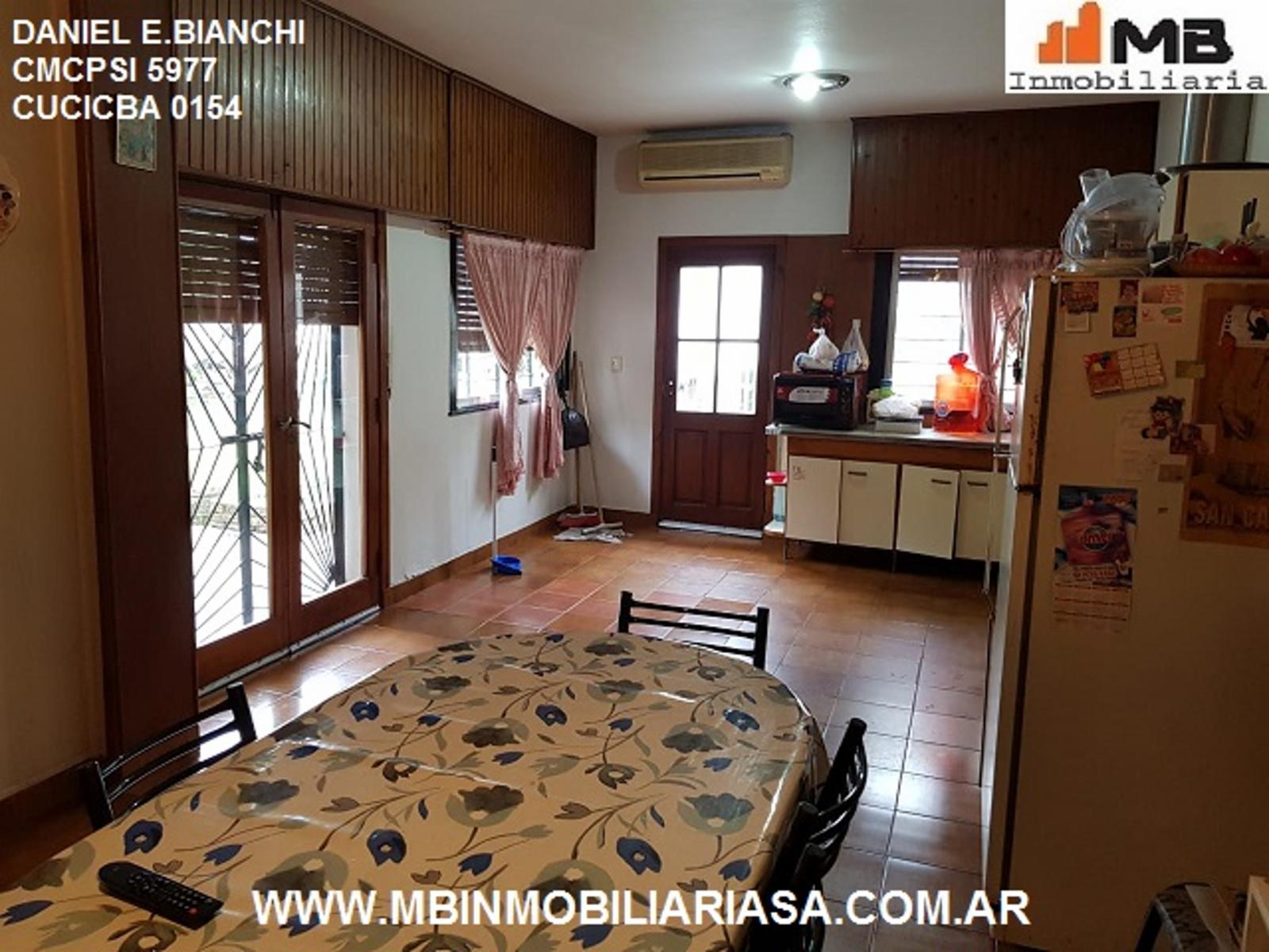 VENTA CASA EN MORENO 4 AMBIENTES CON COCHERA. DARDO ROCHA 2300 MORENO. — foto 4