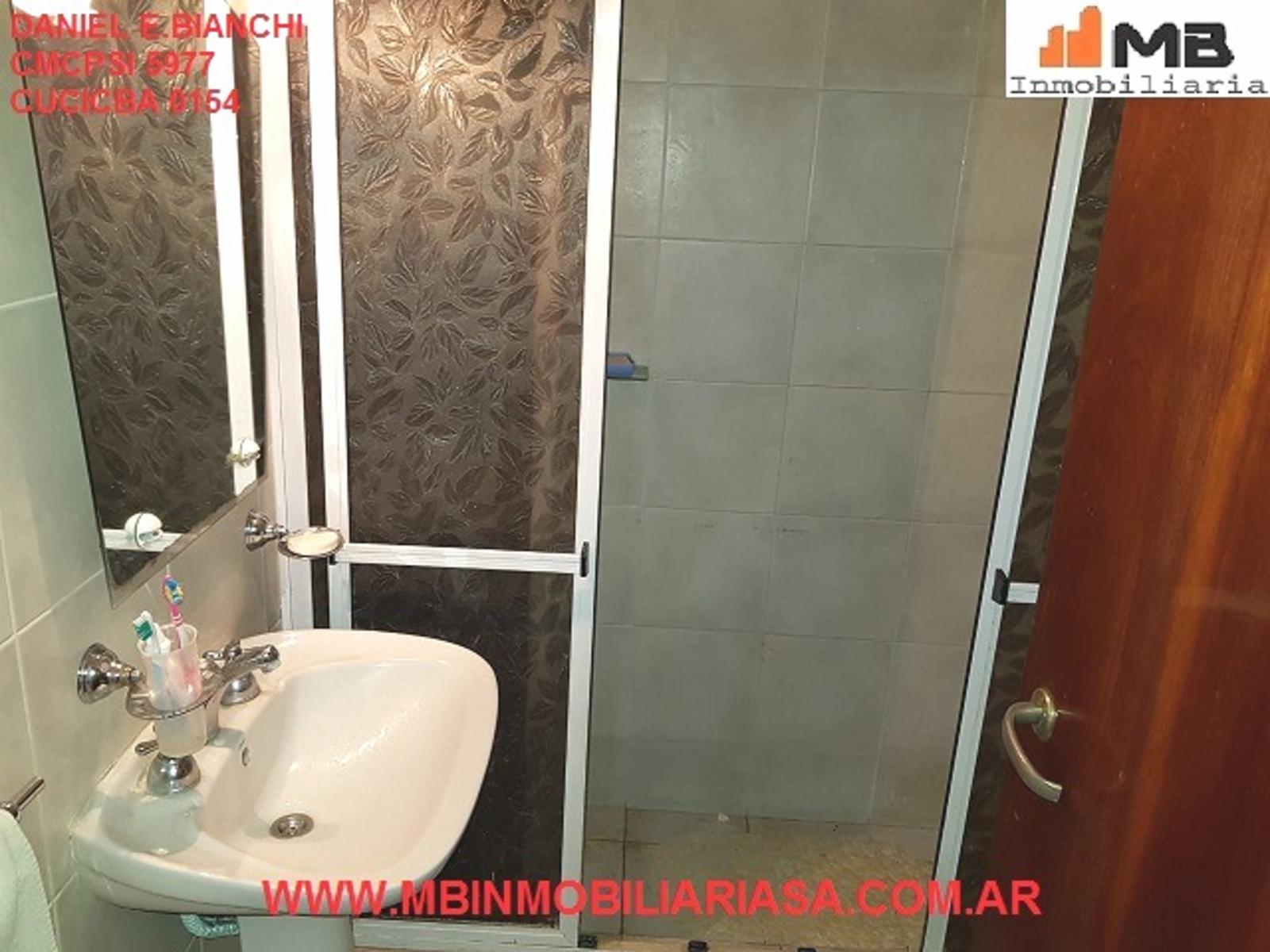 VENTA CASA EN MORENO 4 AMBIENTES CON COCHERA. DARDO ROCHA 2300 MORENO. — foto 10