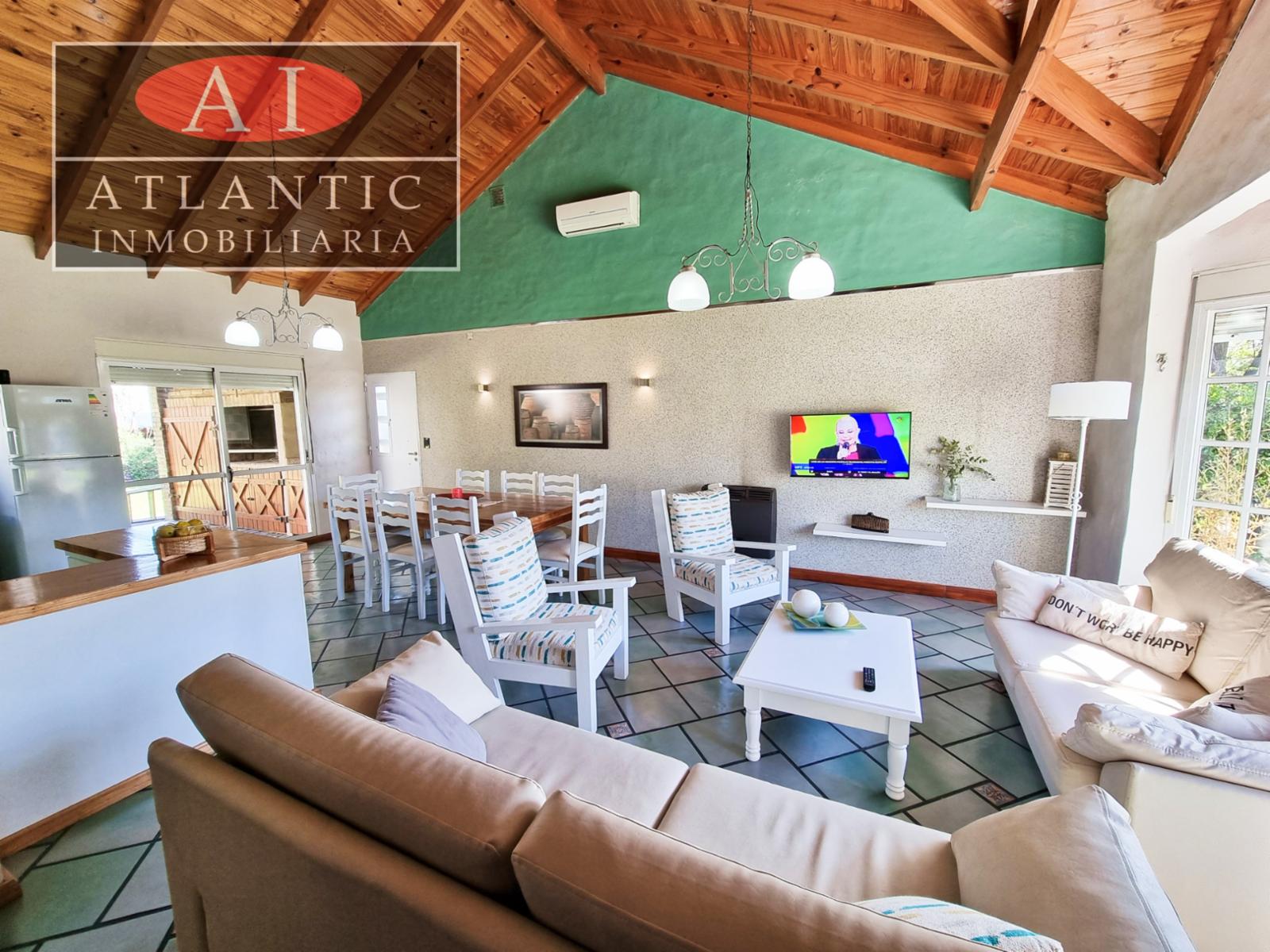 Hermosa Casa en Alquiler en Monte Hermoso del Este - 3