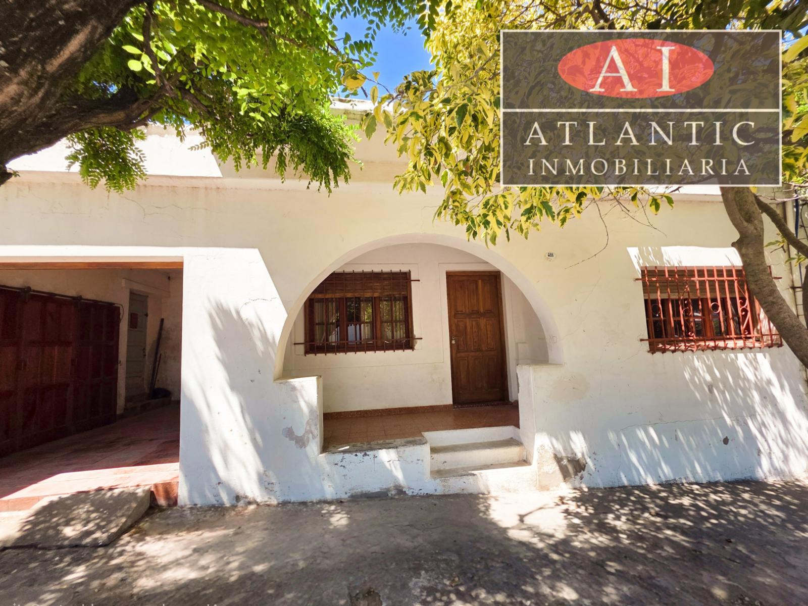 Local Comercial con Vivienda en Venta - 2