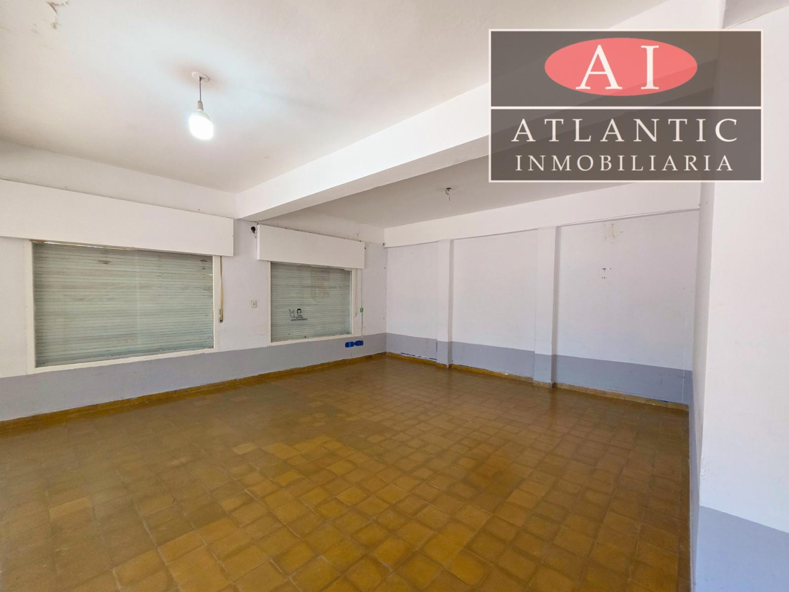Local Comercial con Vivienda en Venta - 3