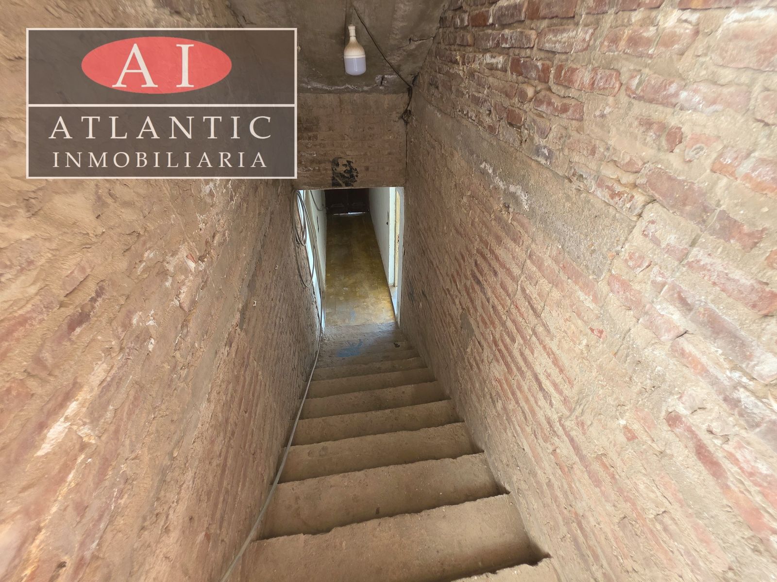 Local Comercial con Vivienda en Venta - 8