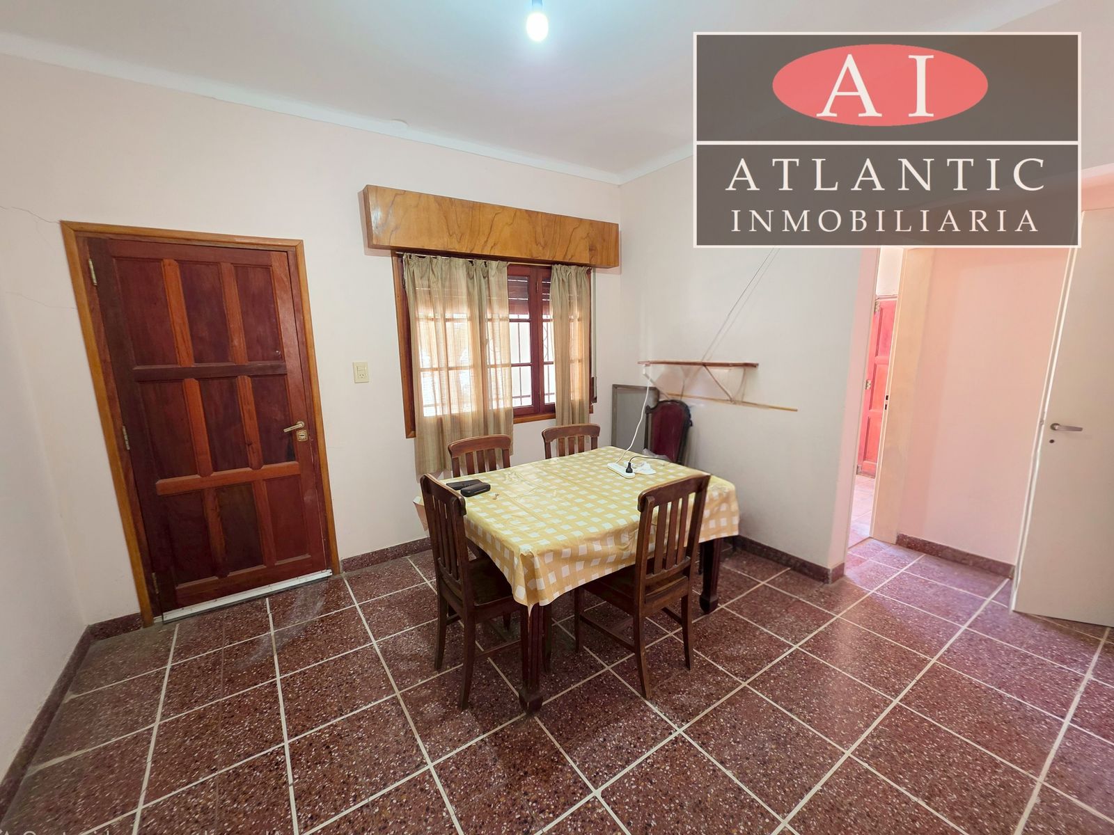 Local Comercial con Vivienda en Venta - 13