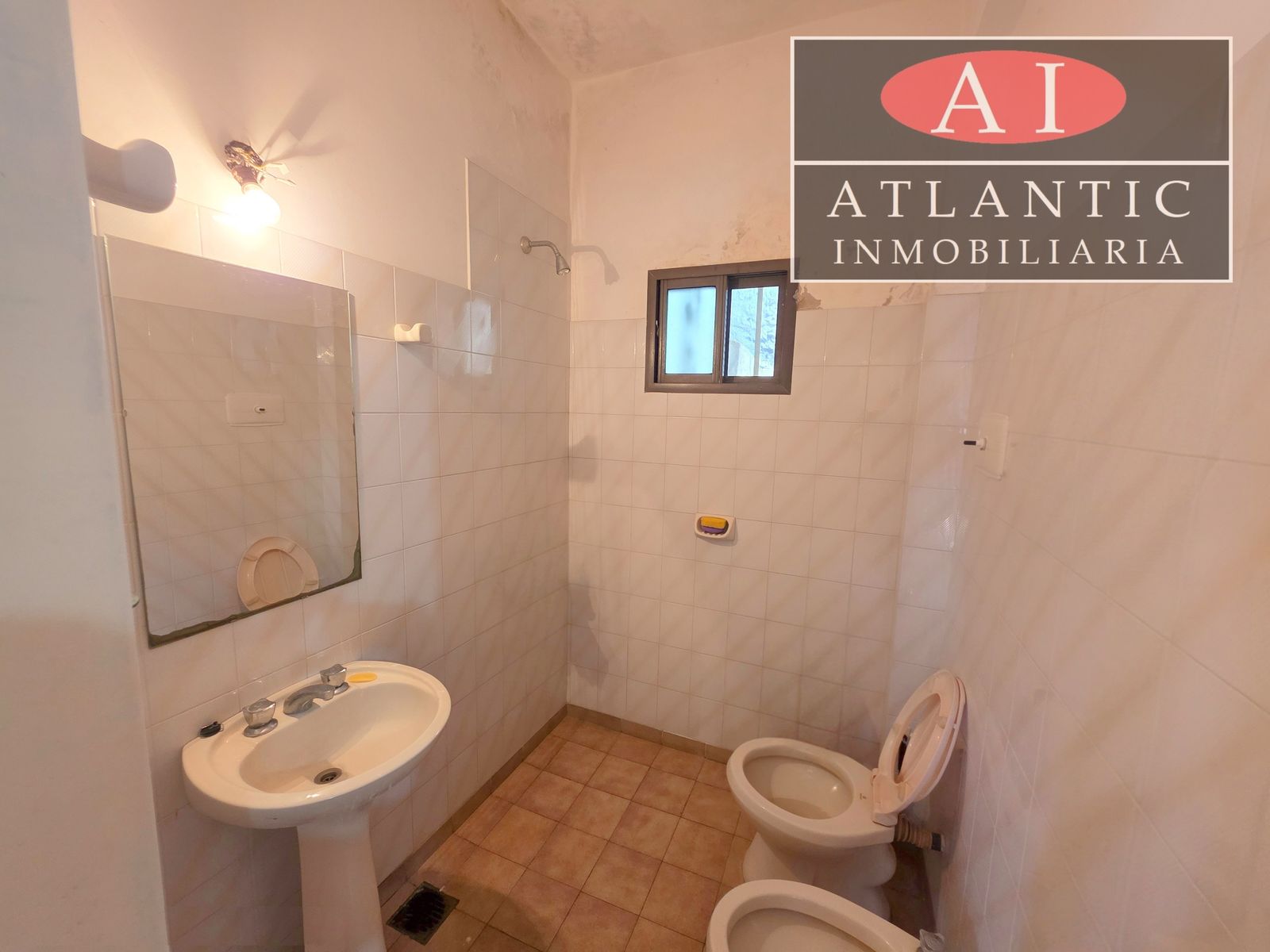 Local Comercial con Vivienda en Venta - 14