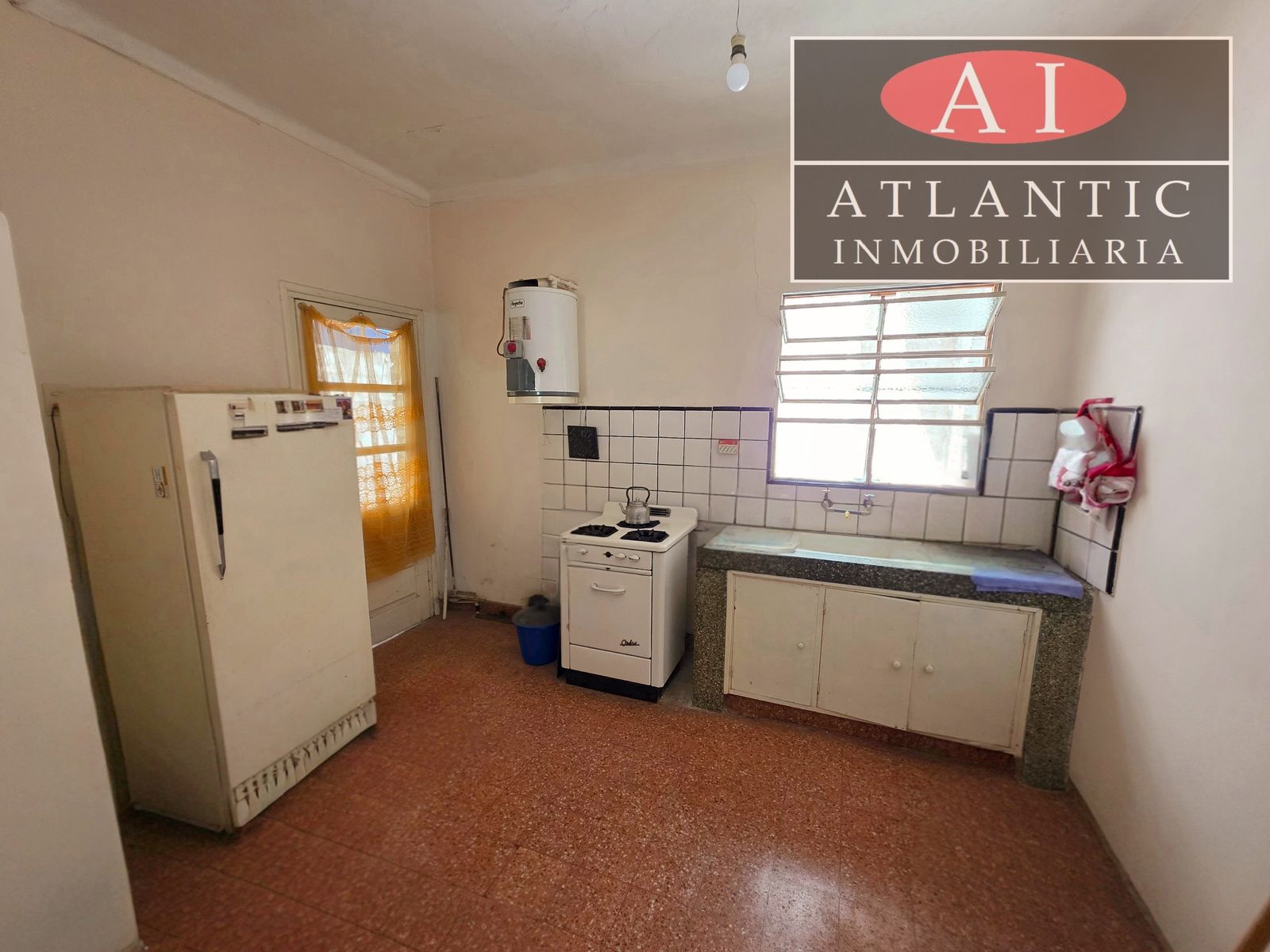 Local Comercial con Vivienda en Venta - 16