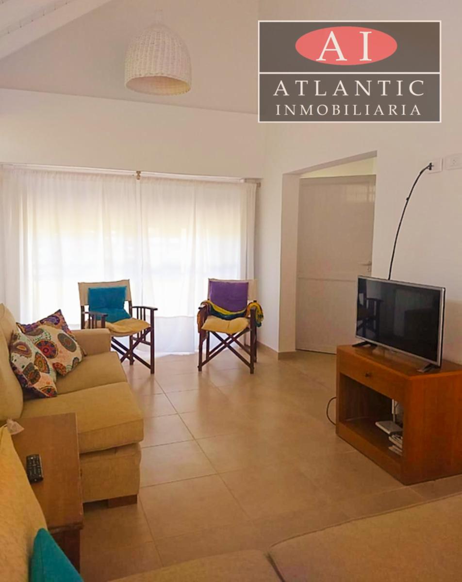 Amplia Casa en Alquiler en Monte Hermoso del Este - 4