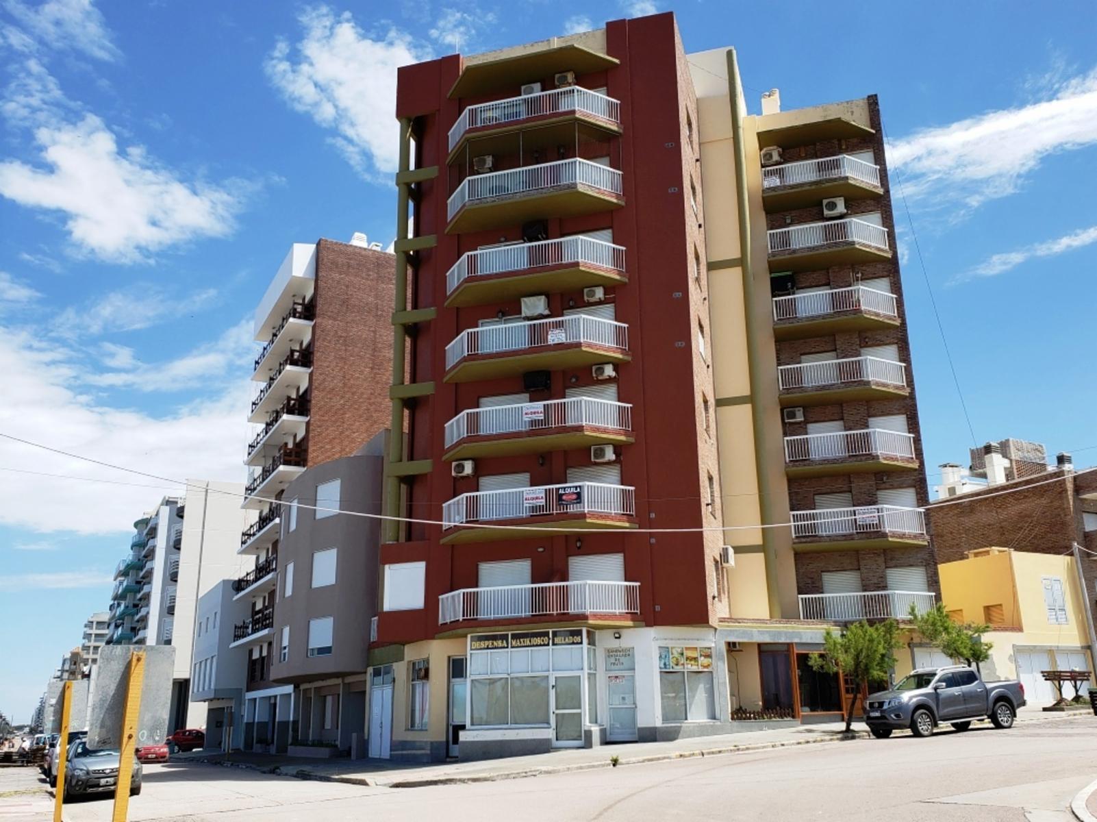 Departamento Funcional Frente al Mar.