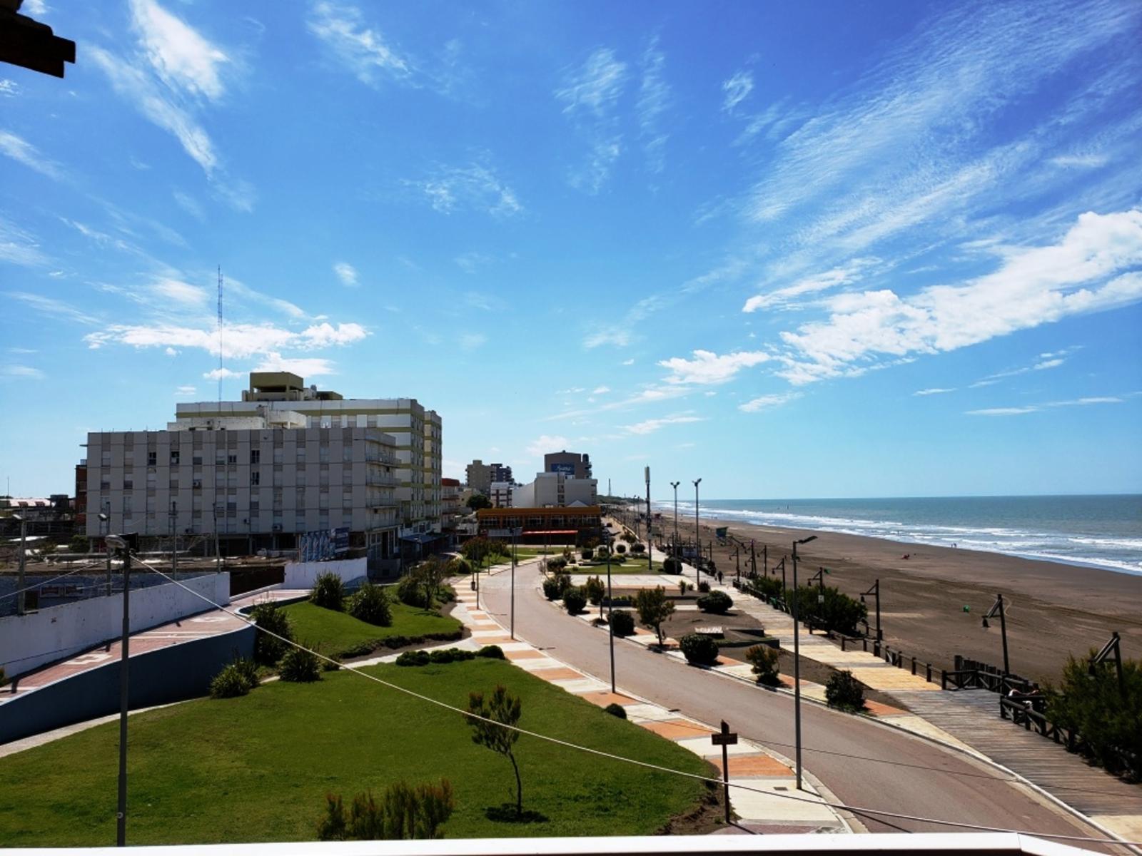 Departamento Funcional Frente al Mar. — foto 15
