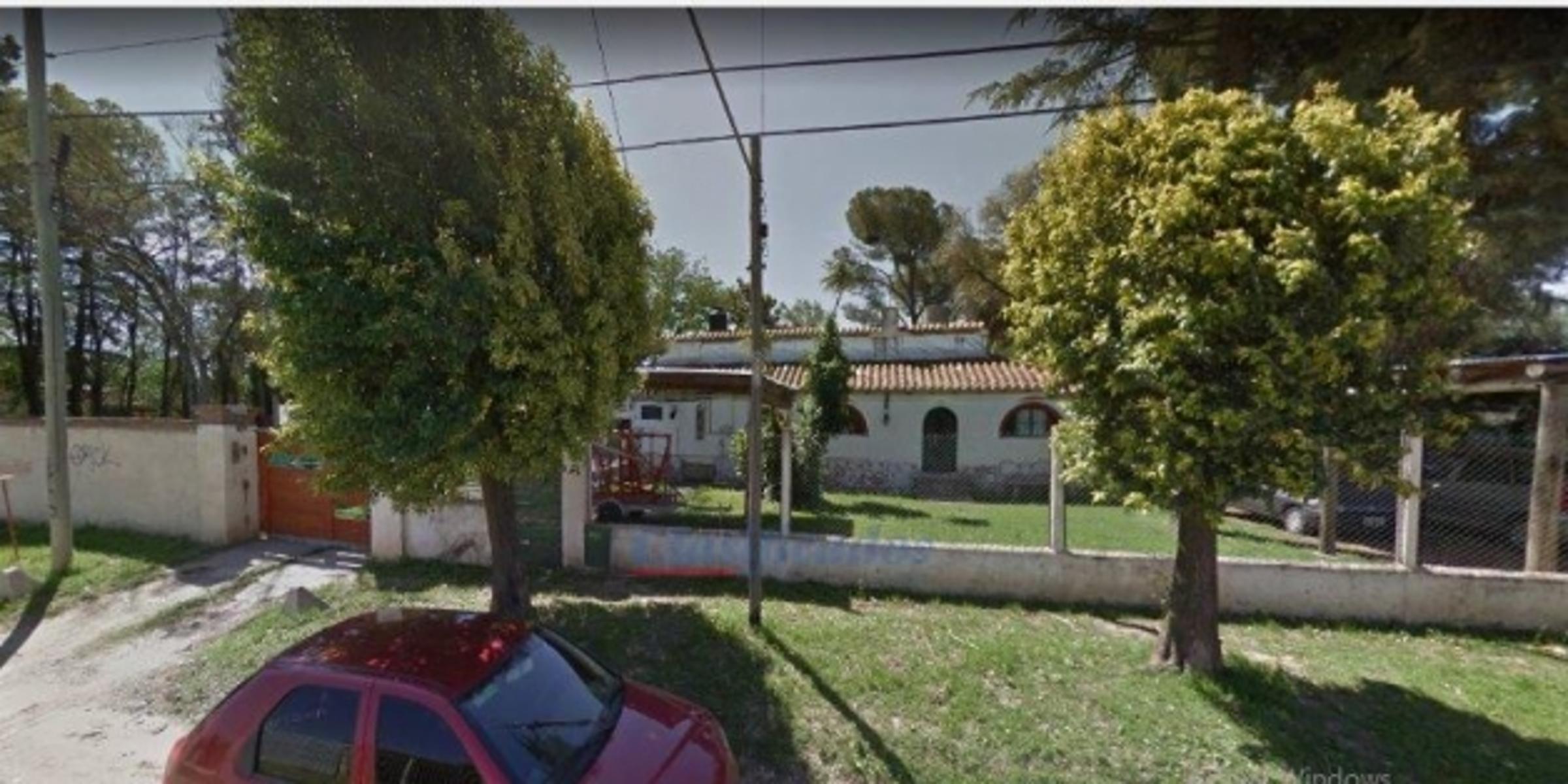 VENDO AMPLIO TERRENO CON 2 CASAS IDEAL PROYECTO DE INVERION EN ARGUELLO — foto 3