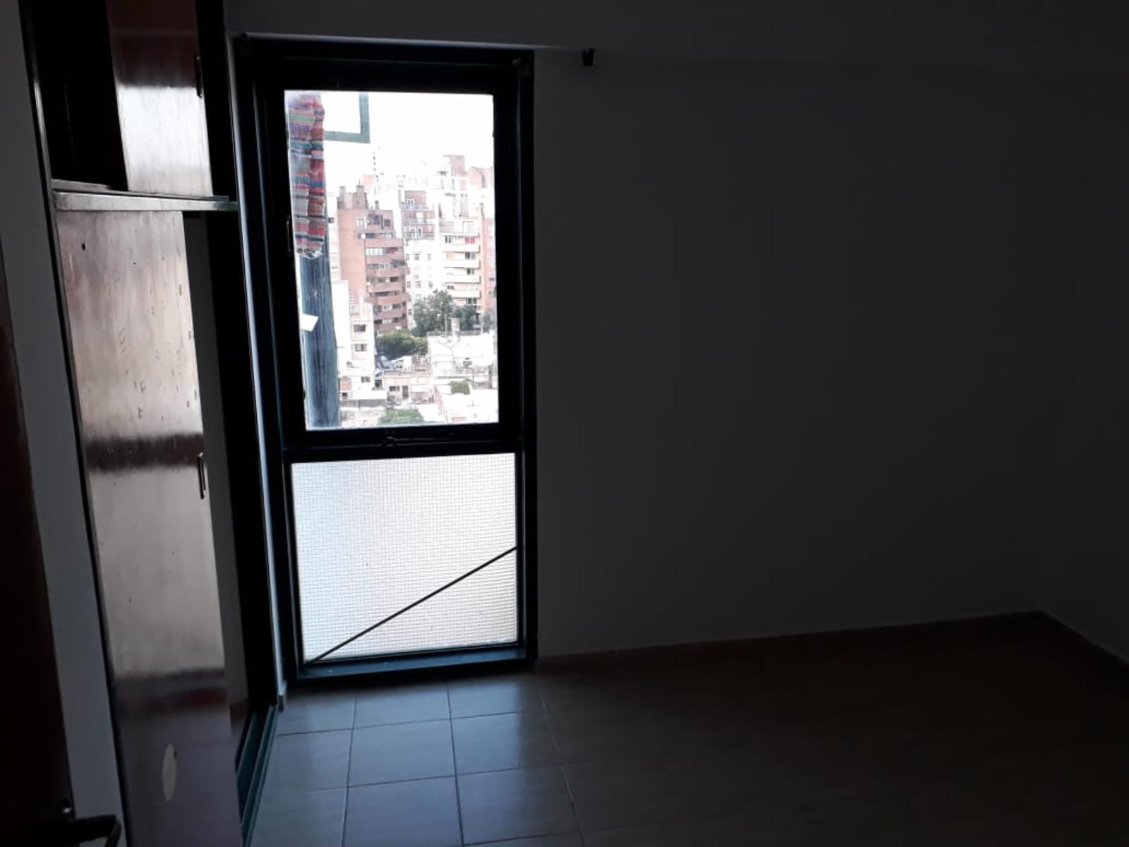 ALQUILO DEPARTAMENTOS 2 DOR NUEVA CORDOBA FRENTE A UNIVERSIDAD NACIONAL - 12