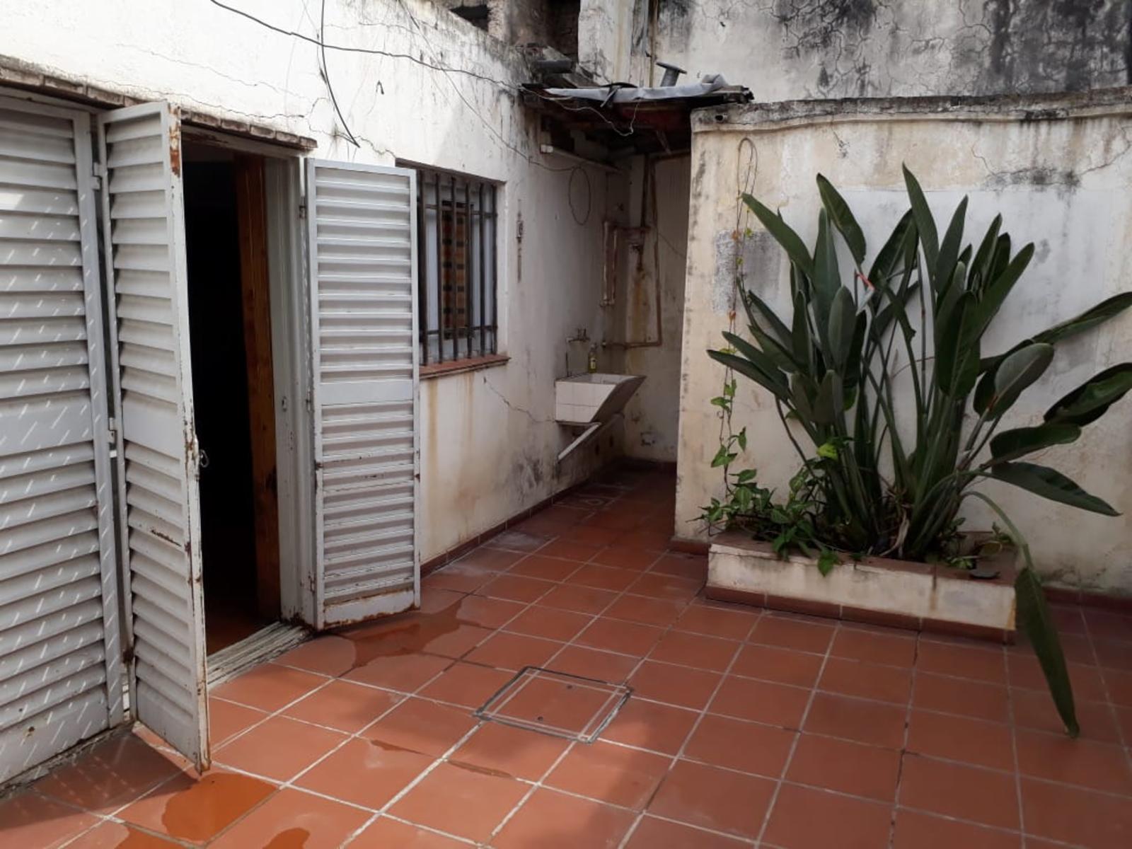 VENTA CASA 2 DORMITORIOS VILLA CABRERA — foto 8