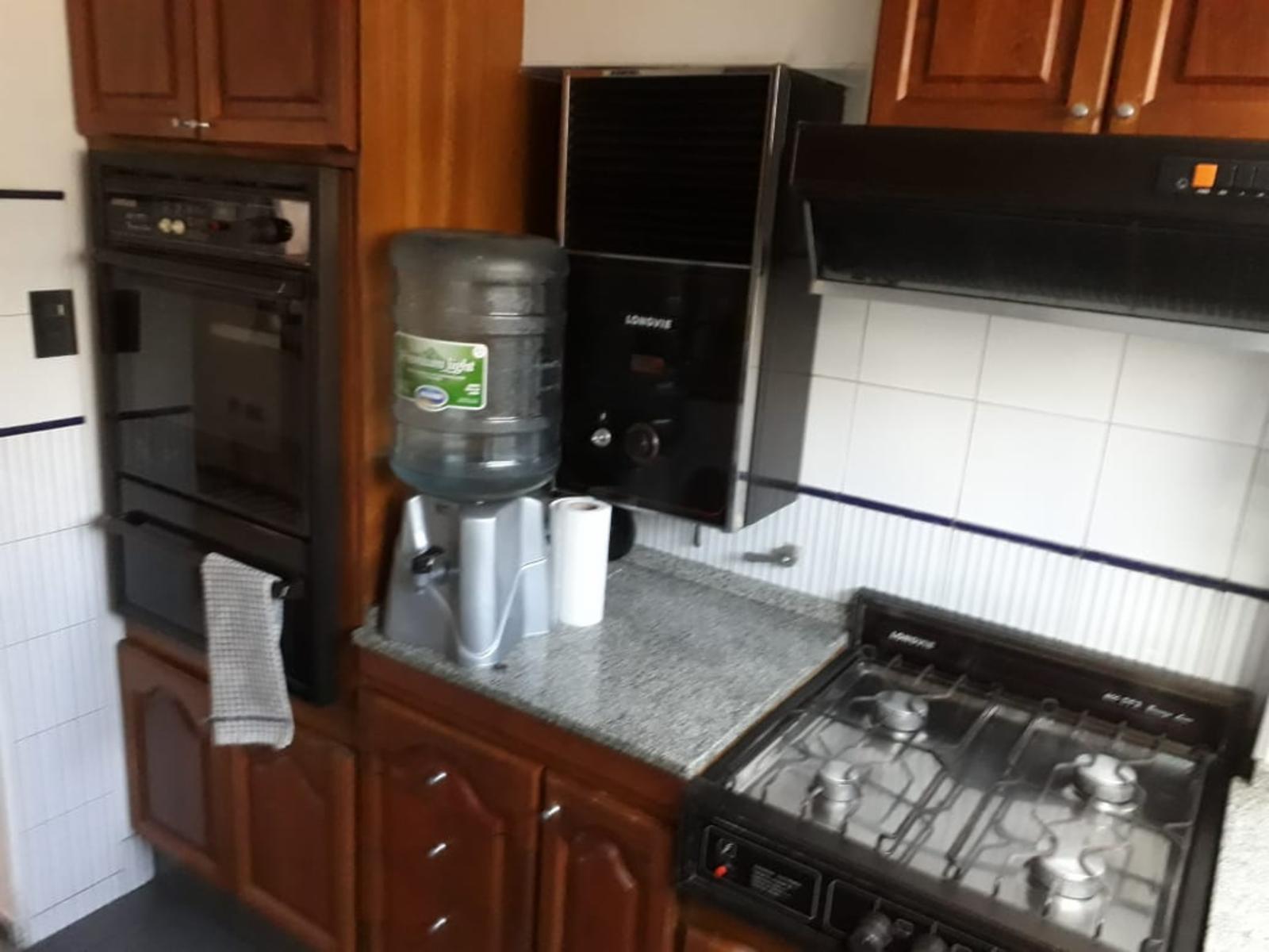 VENTA DUPLEX 3 DORMITORIOS BARRIO ALBERDI — foto 10