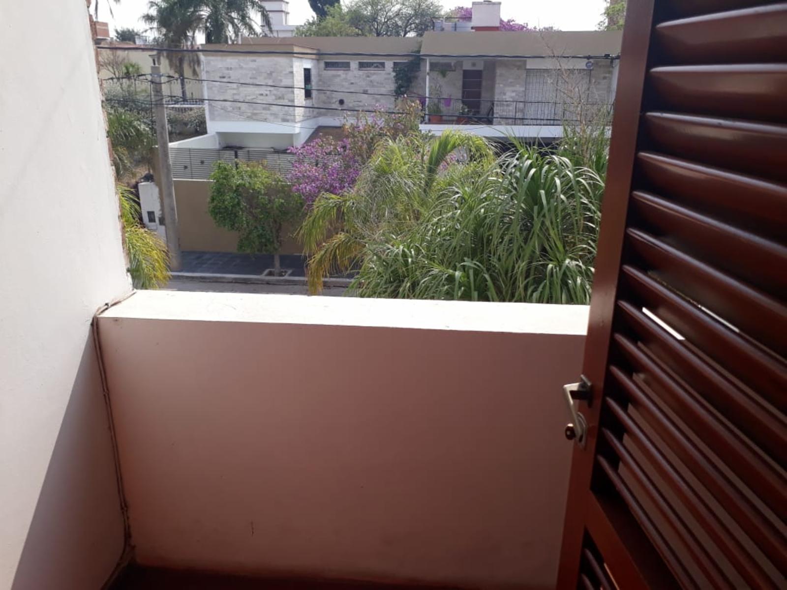 VENTA CASA 3 DORMITORIOS BARRIO PARQUE CHACABUCO — foto 10