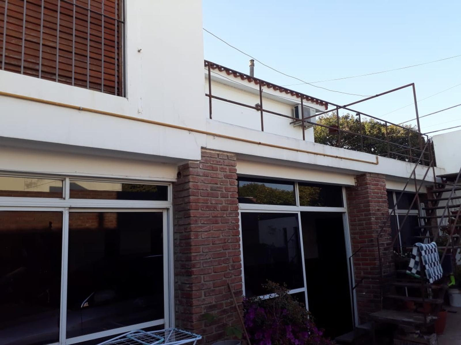 VENTA CASA 4 DORMITORIOS BARRIO MAIPU — foto 3