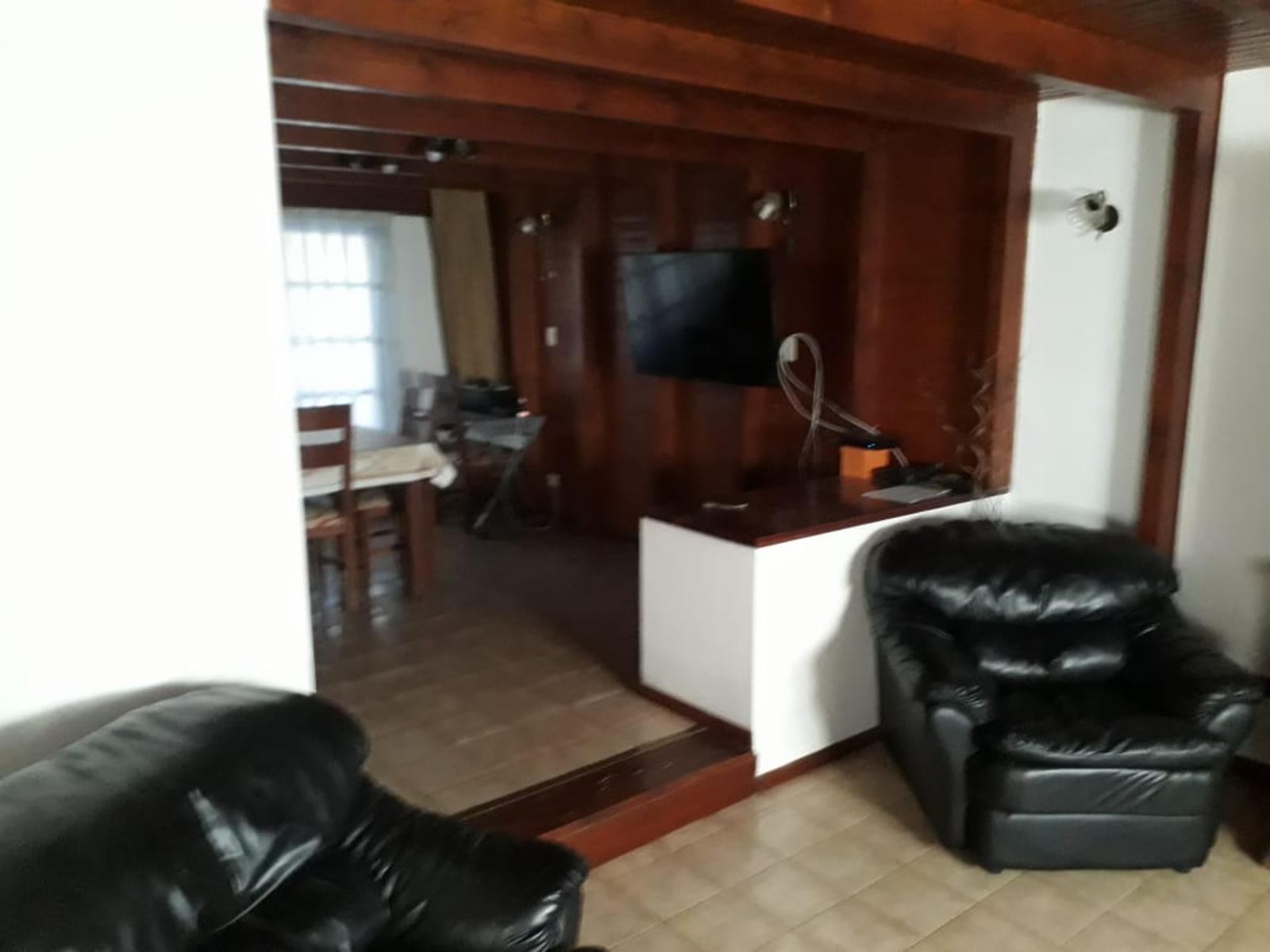 VENTA CASA 4 DORMITORIOS BARRIO MAIPU — foto 8