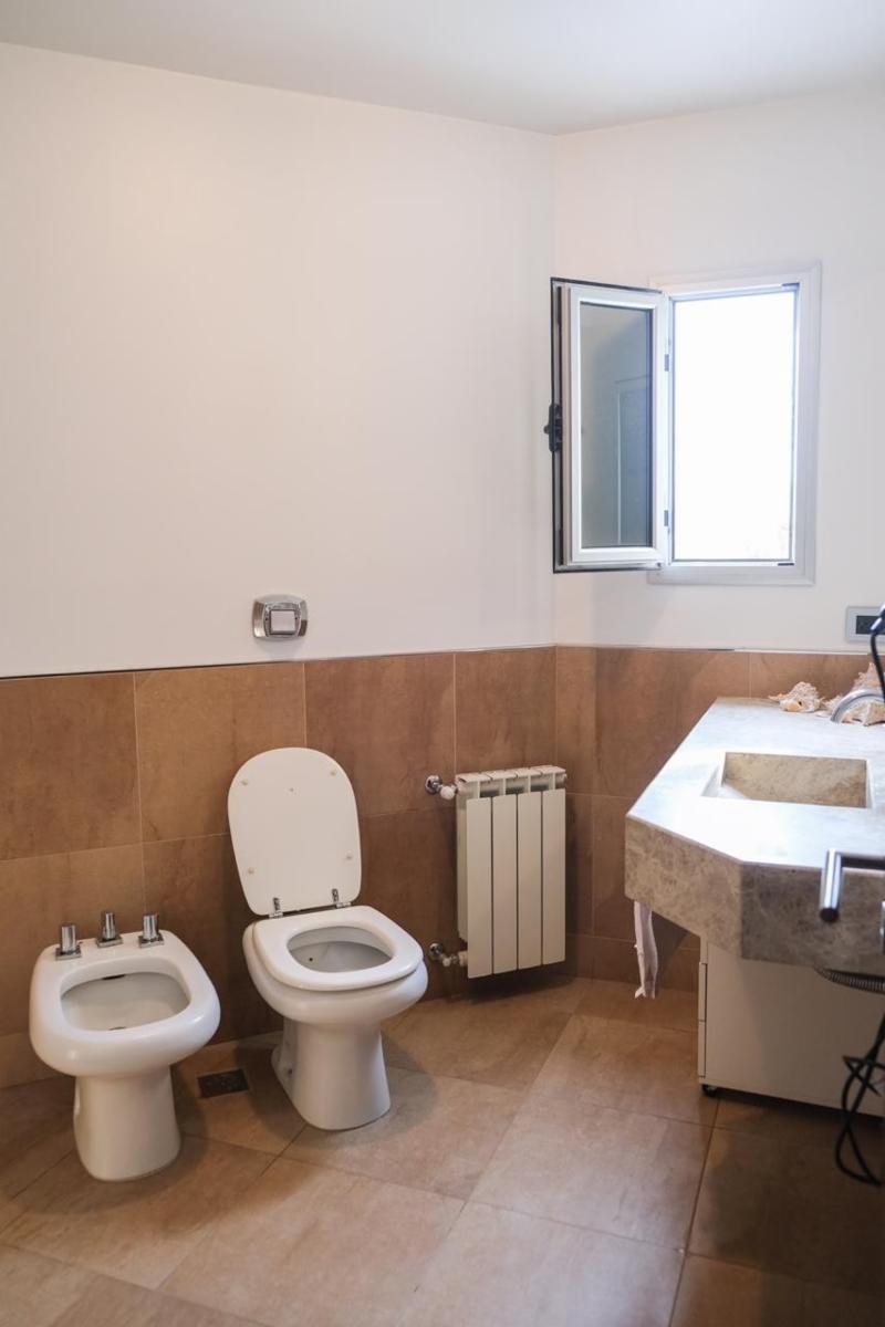 VENTA EXCLUSIVA CASA TRES DORMITORIOS EN BARRIO LOS CIELOS VALLE ESCONDIDO — foto 6
