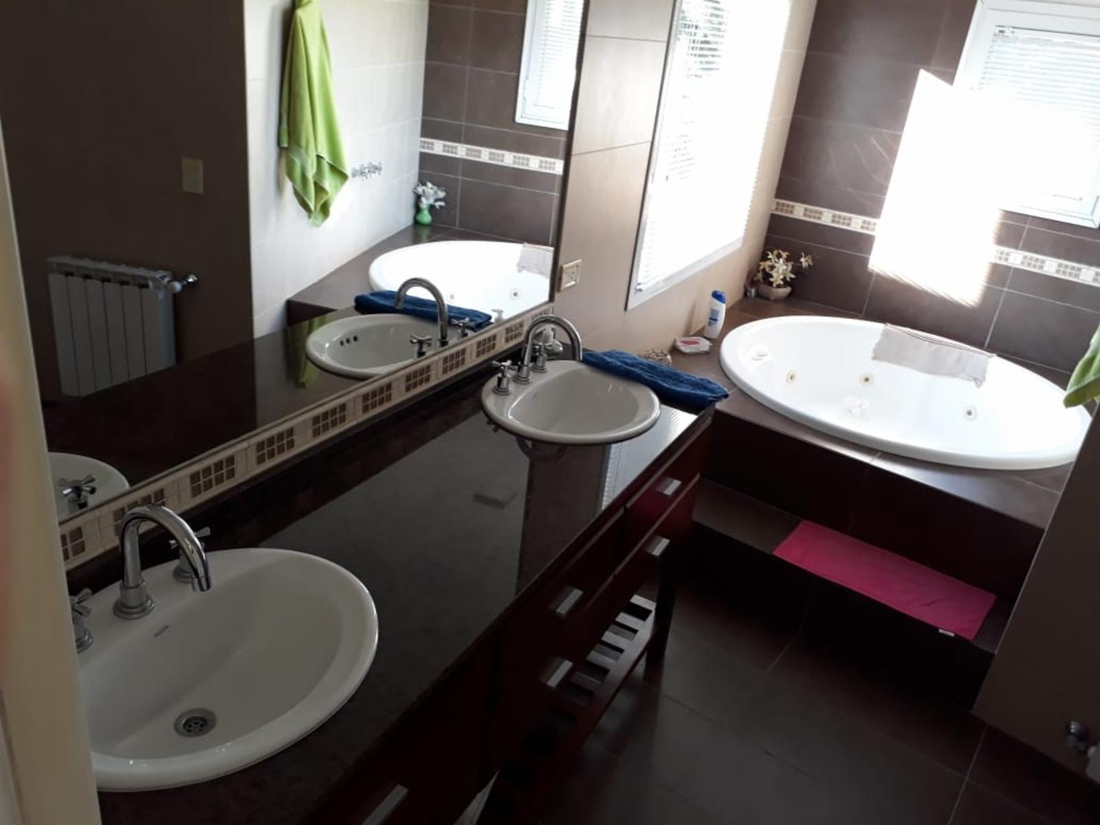 ALQUILER EXCLUSIVA CASA DE 3 DORMITORIOS LOS CIELOS VALLE ESCONDIDO - 7