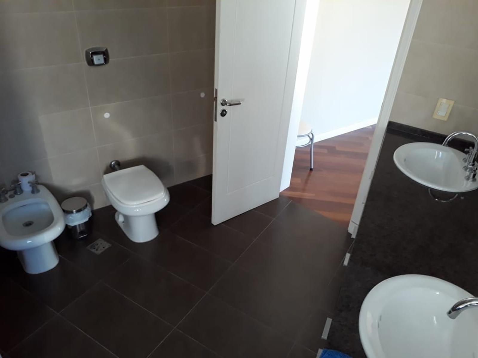 ALQUILER EXCLUSIVA CASA DE 3 DORMITORIOS LOS CIELOS VALLE ESCONDIDO - 15