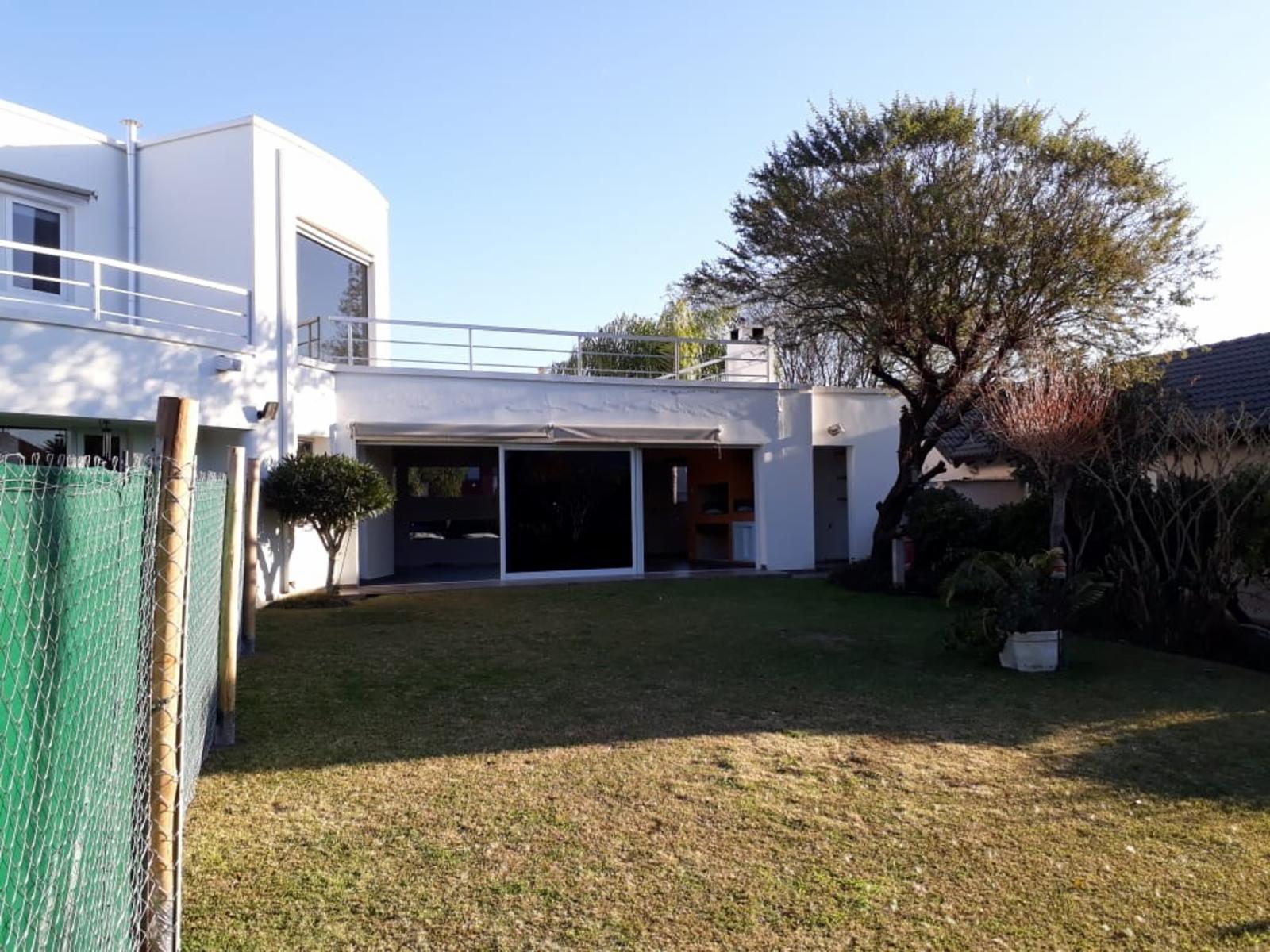 ALQUILER EXCLUSIVA CASA DE 3 DORMITORIOS LOS CIELOS VALLE ESCONDIDO - 31
