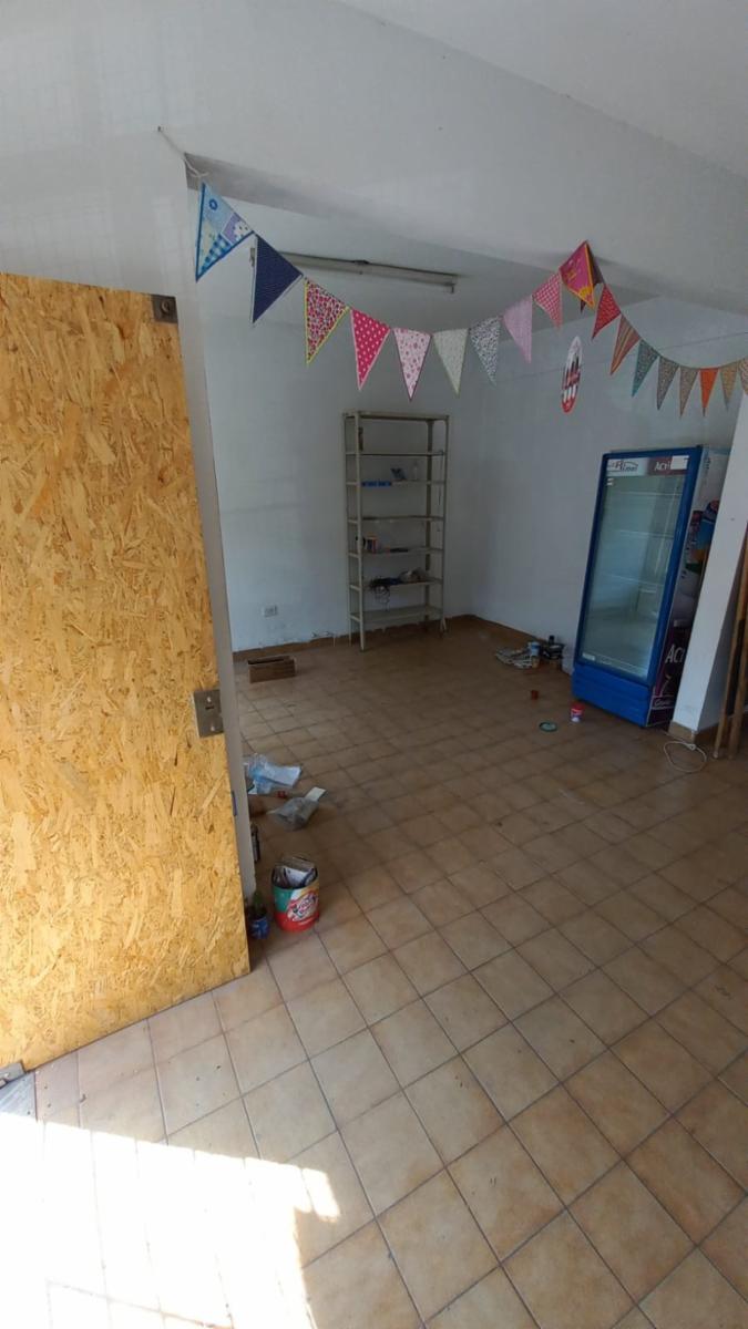 ALQUILER LOCAL COMERCIAL ABERDI CALLE CHACO ESQUINA DEAN FUNES - 2