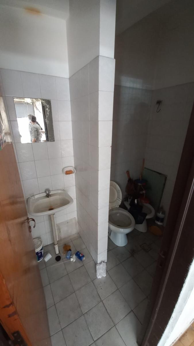 ALQUILER LOCAL COMERCIAL ABERDI CALLE CHACO ESQUINA DEAN FUNES - 6