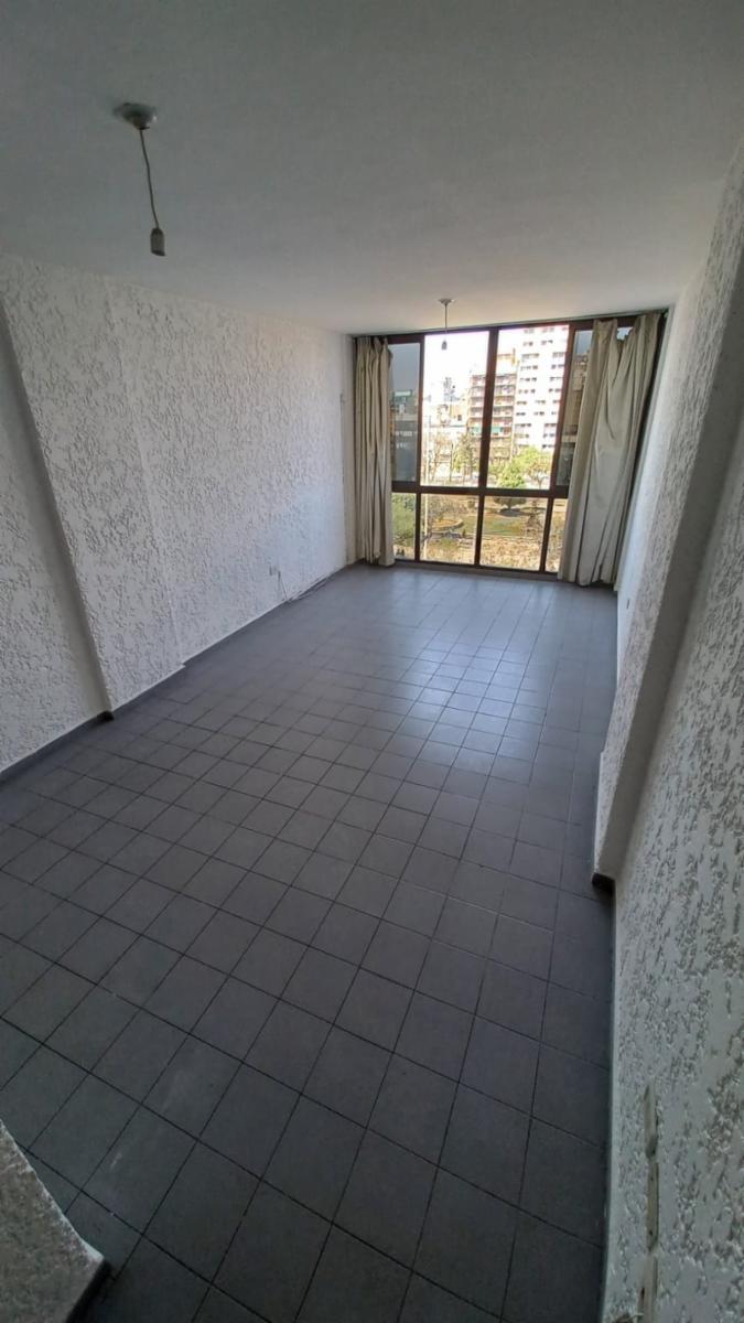 ALQUILER MONOAMBIENTE FRENTE A PLAZA COLON BARRIO ALBERDI CORDOBA - 2