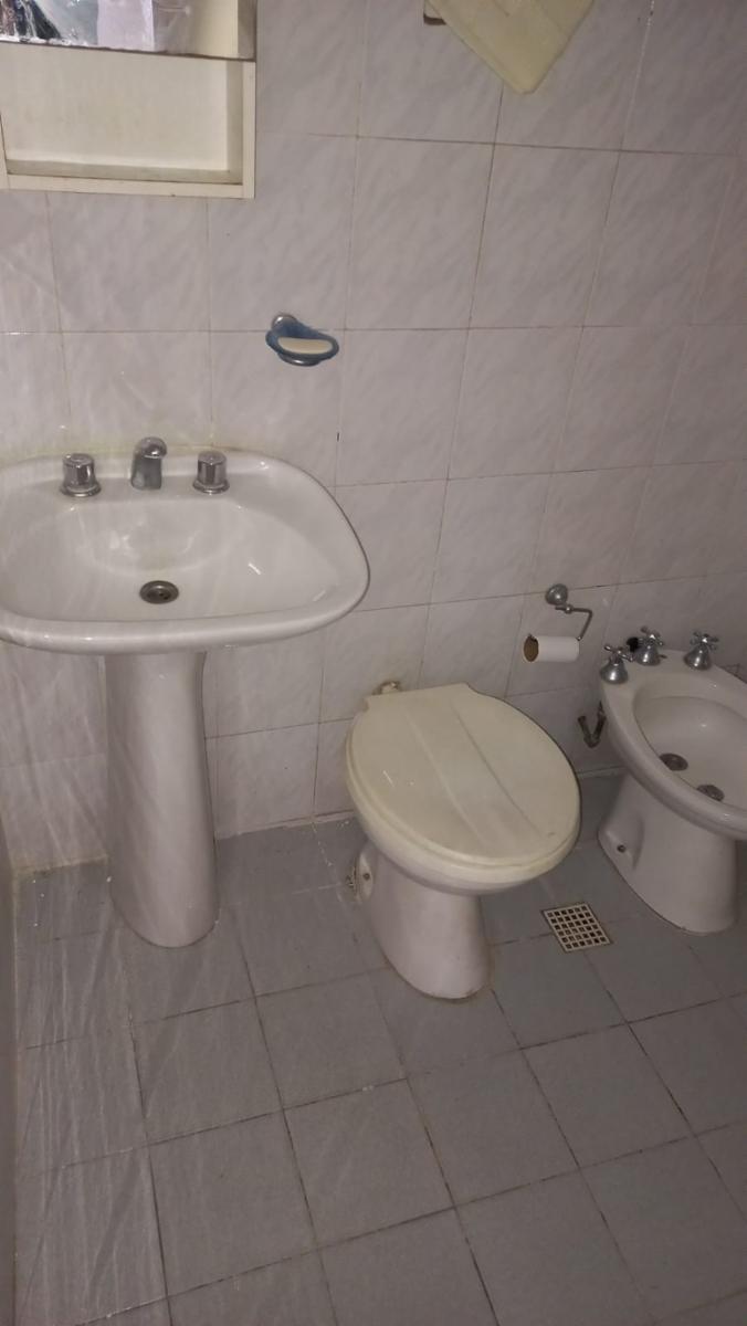 ALQUILER MONOAMBIENTE FRENTE A PLAZA COLON BARRIO ALBERDI CORDOBA - 5