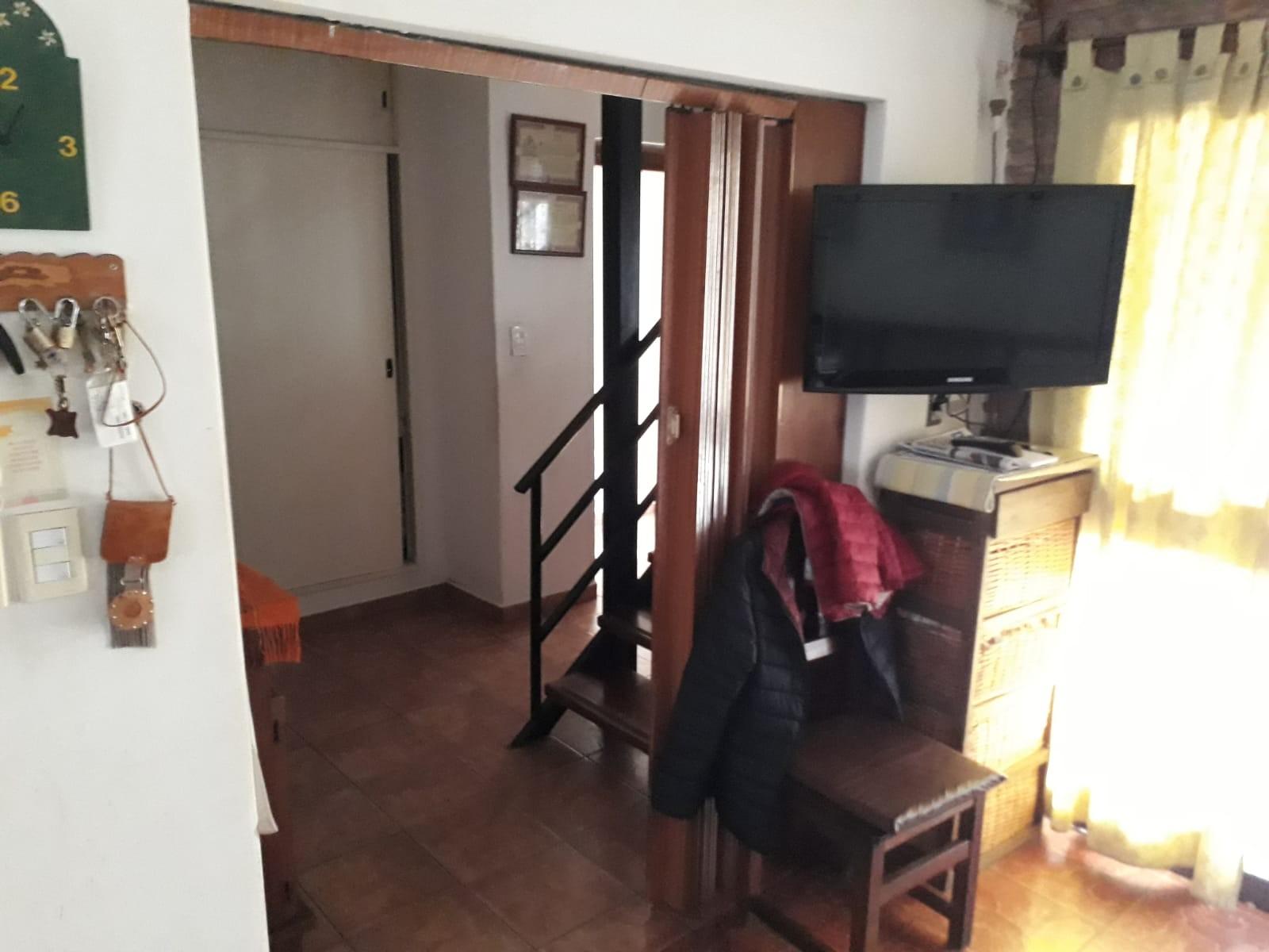VENTA CASA 4 DORMITORIOS SANTA CECILIA A METROS DE MANUEL CARDEÑOSA — foto 4