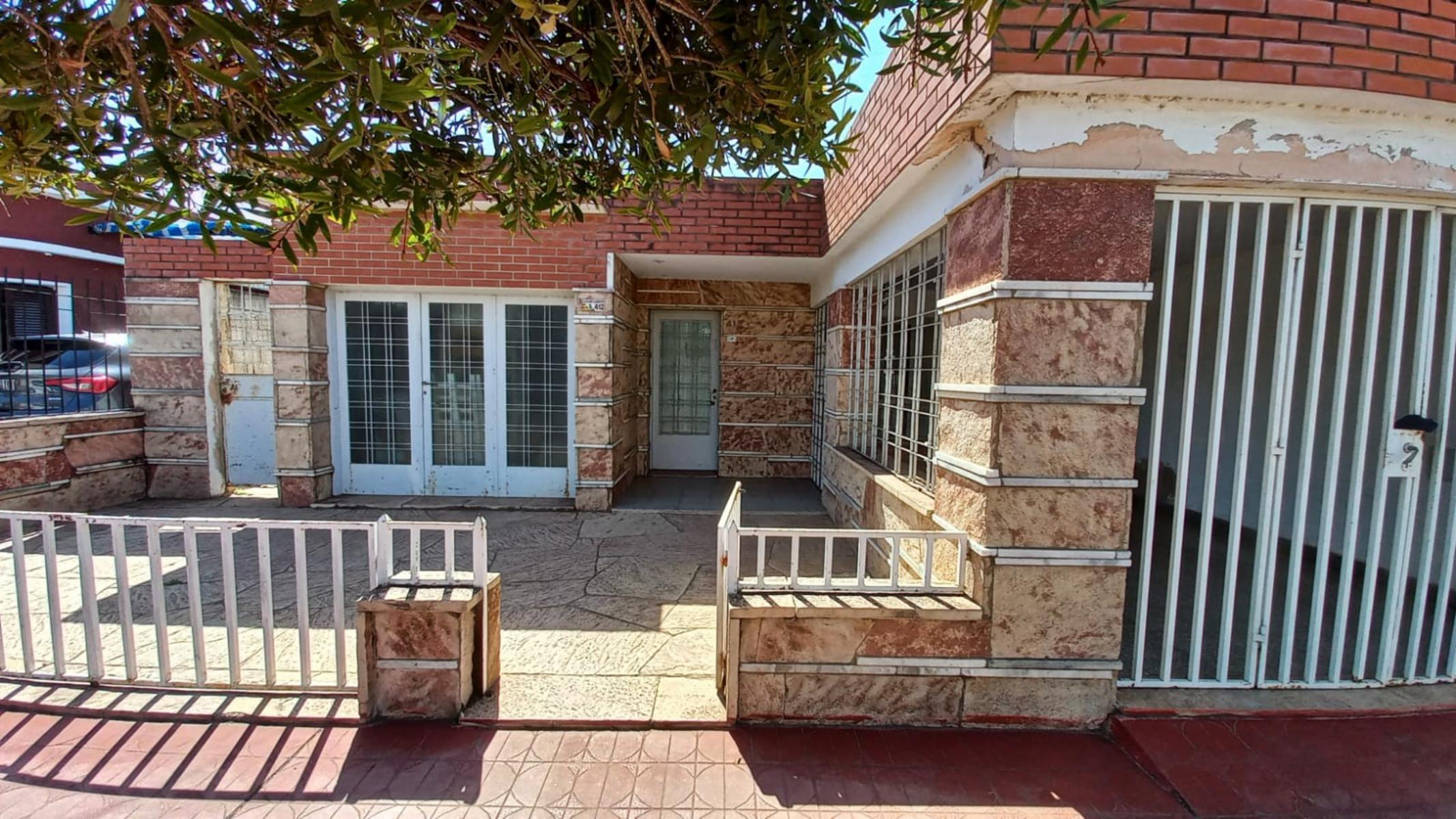 VENTA CASA 2 DORMITORIOS MAS DEPARTAMENTO BARRIO CIUDADELA A METROS DE VELEZ SARSFIELD — foto 8