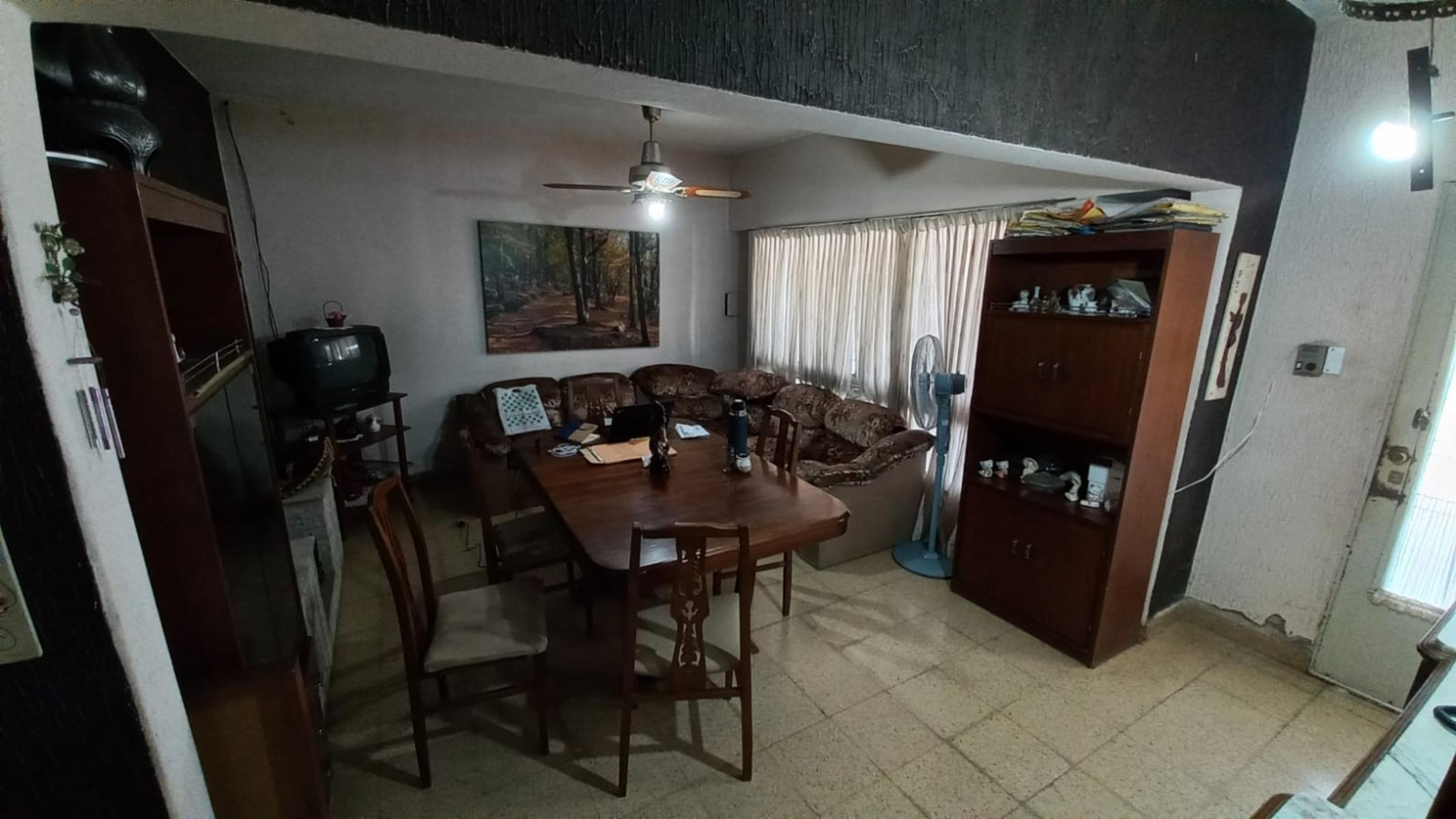 VENTA CASA 2 DORMITORIOS MAS DEPARTAMENTO BARRIO CIUDADELA A METROS DE VELEZ SARSFIELD — foto 9