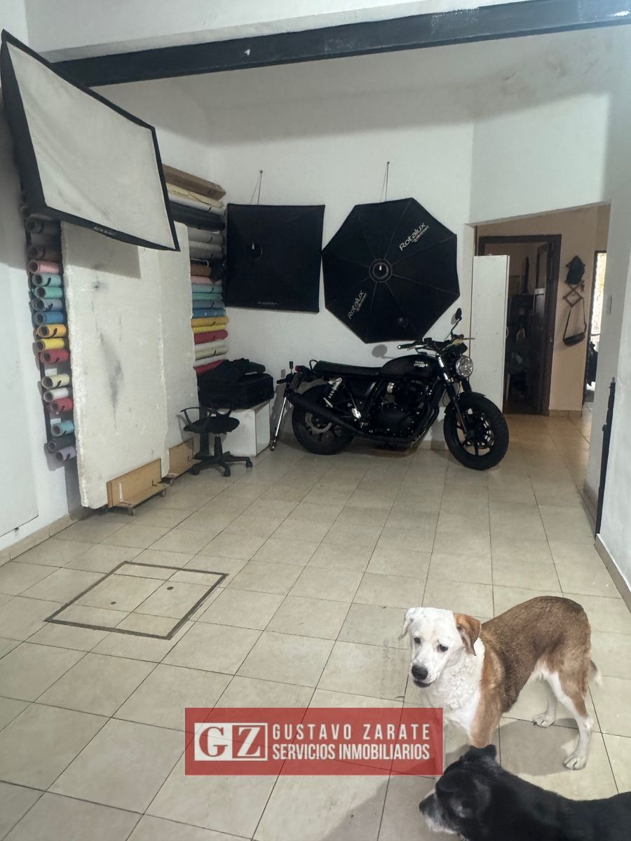 ¡OPORTUNIDAD UNICA CASA EN VENTA CON PATIO Y COCHERA — foto 2