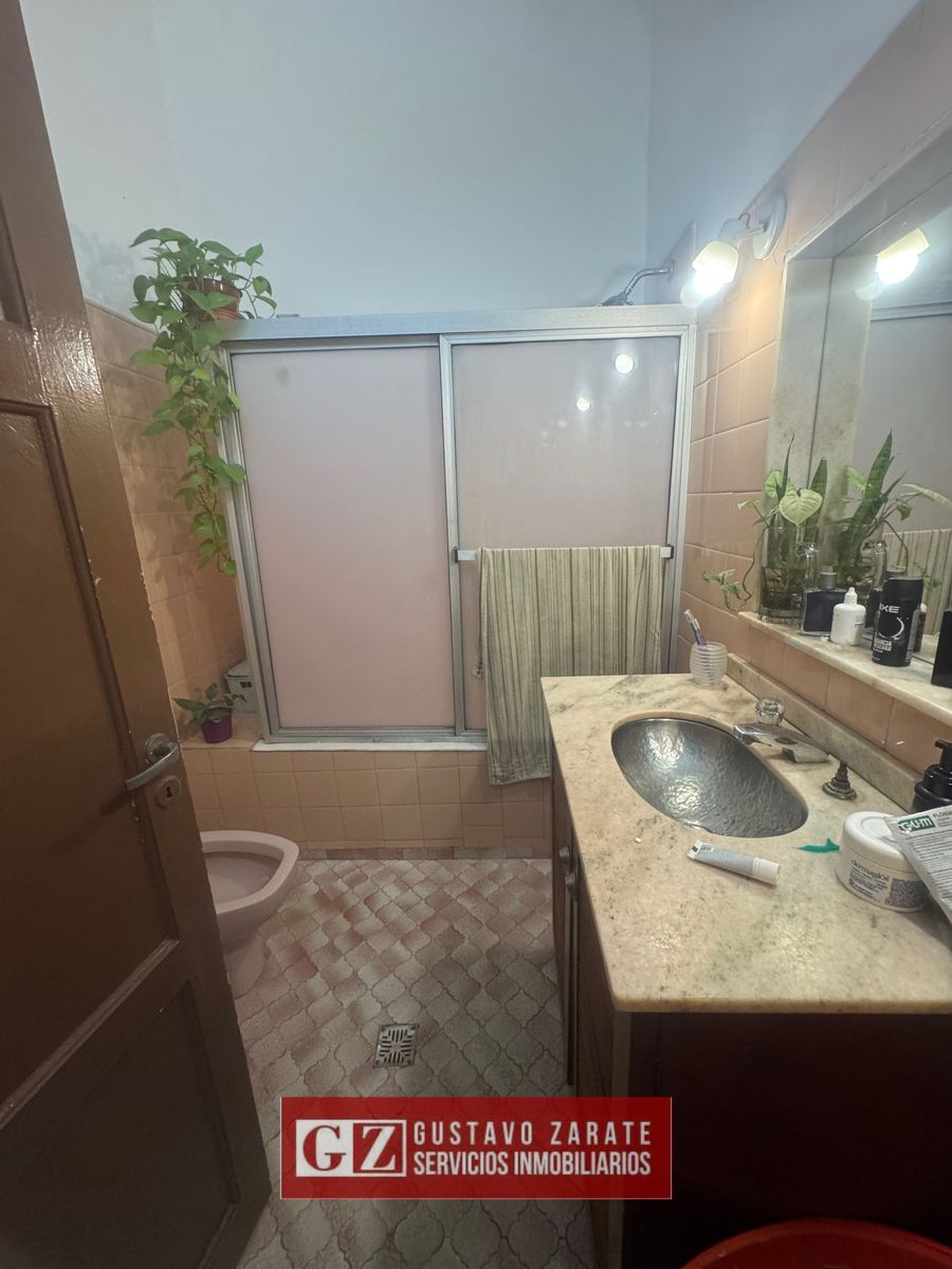 ¡OPORTUNIDAD UNICA CASA EN VENTA CON PATIO Y COCHERA — foto 9